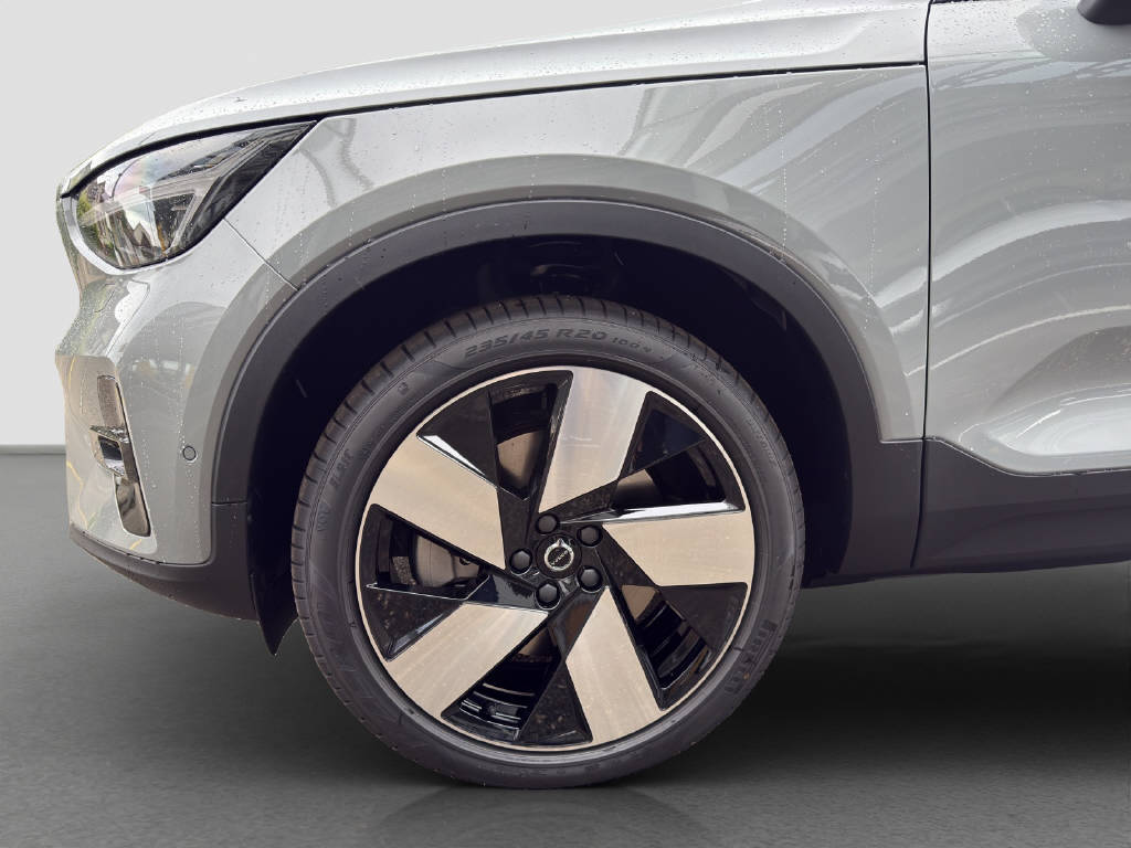 VOLVO EX40 Twin XCENTRIC Edition AWD-image-13