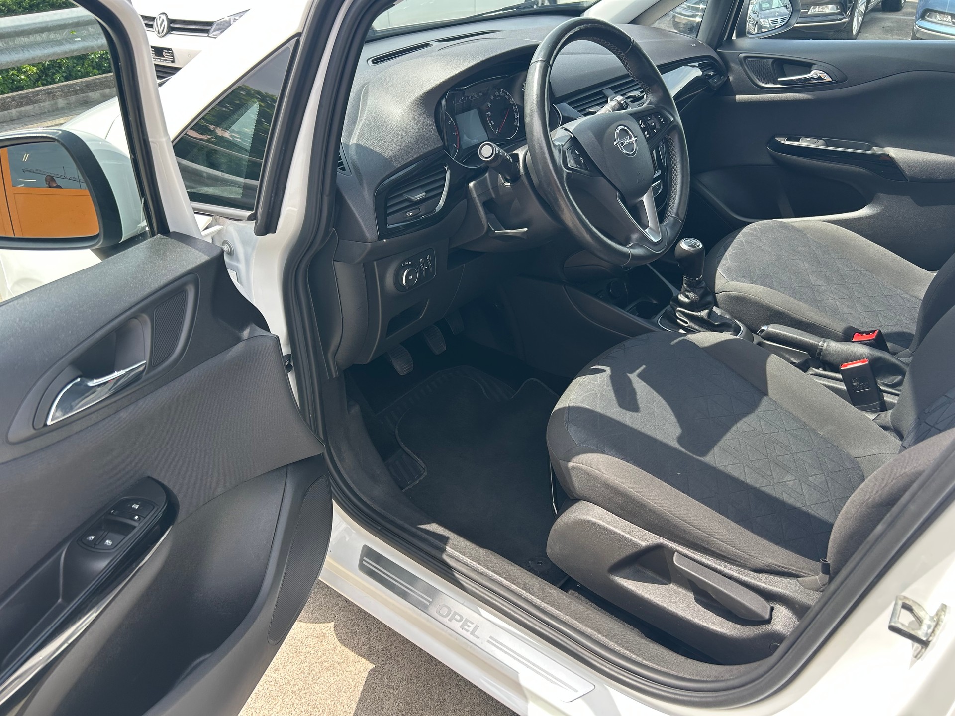 OPEL Corsa 1.0 T EcoT 120 Years Edition-image-12