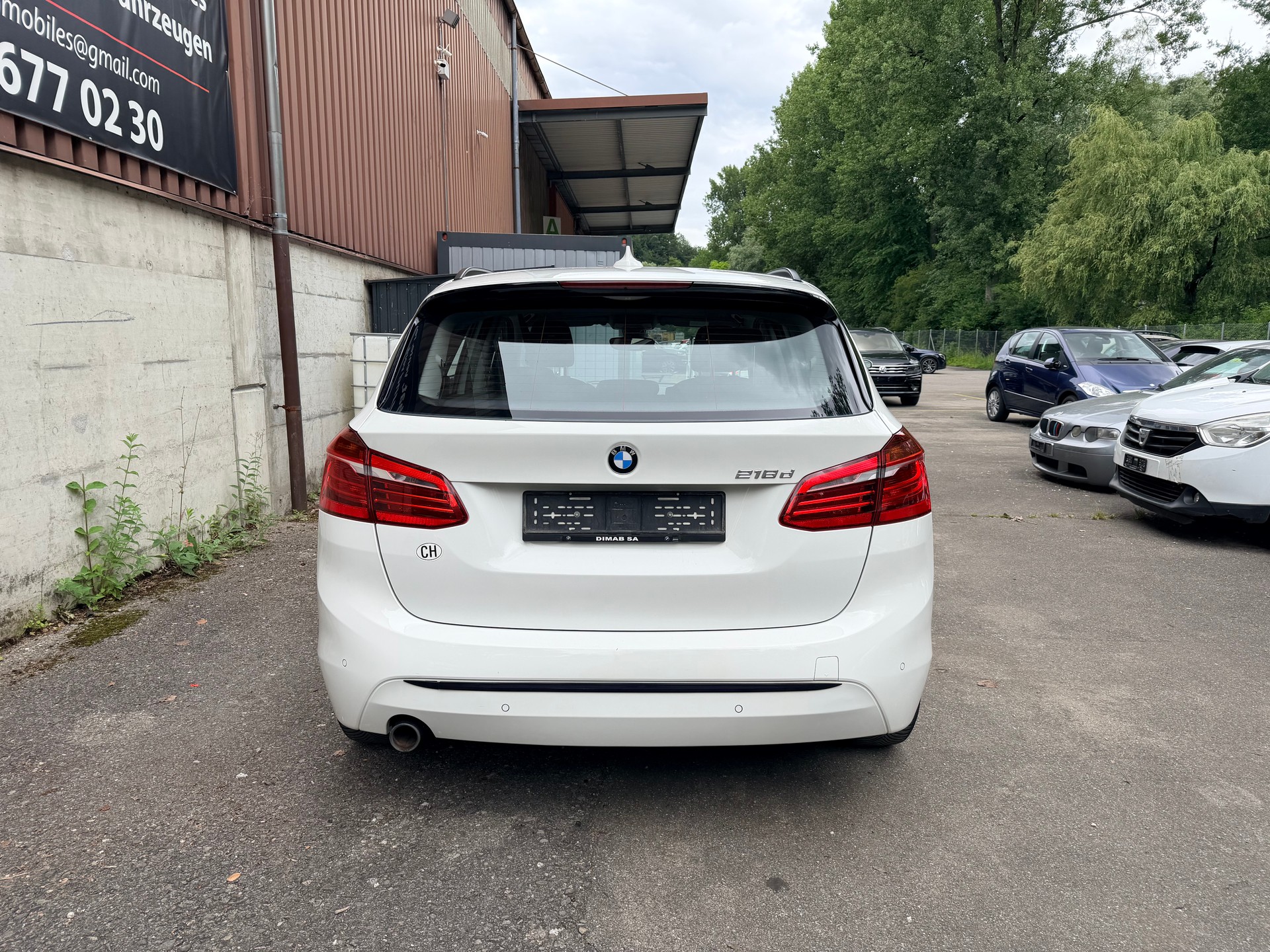 BMW 218d Active Tourer Steptronic-image-3