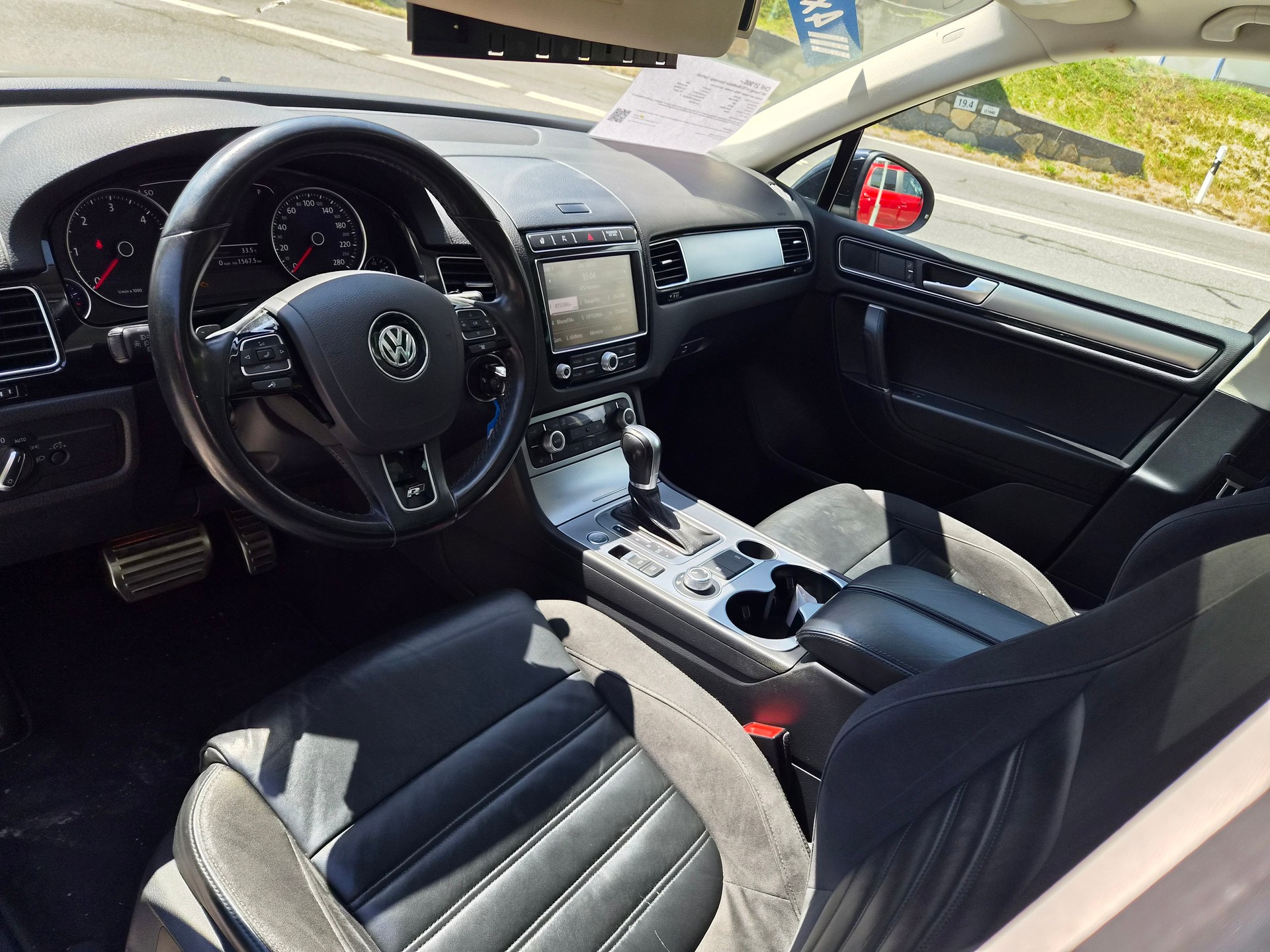 VW Touareg 3.0 TDI BlueMotion Technology Tiptronic-image-8