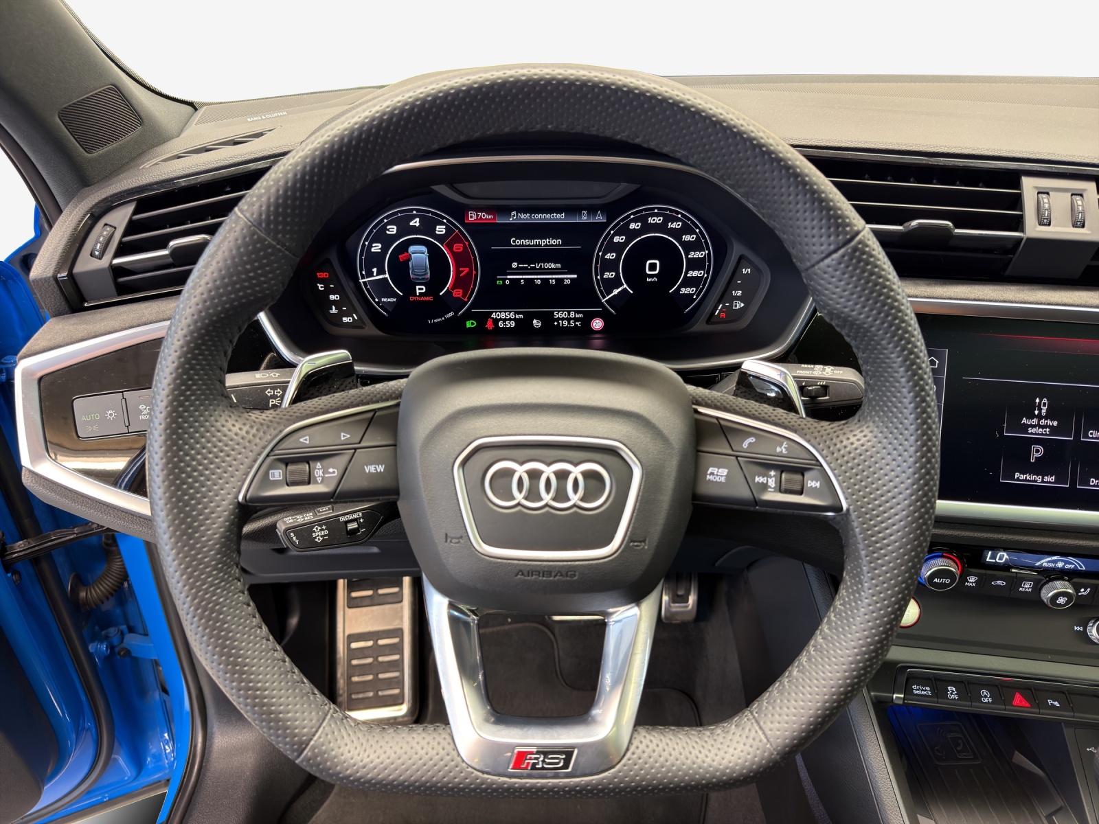 AUDI RS Q3 Sportback quattro S tronic-image-9