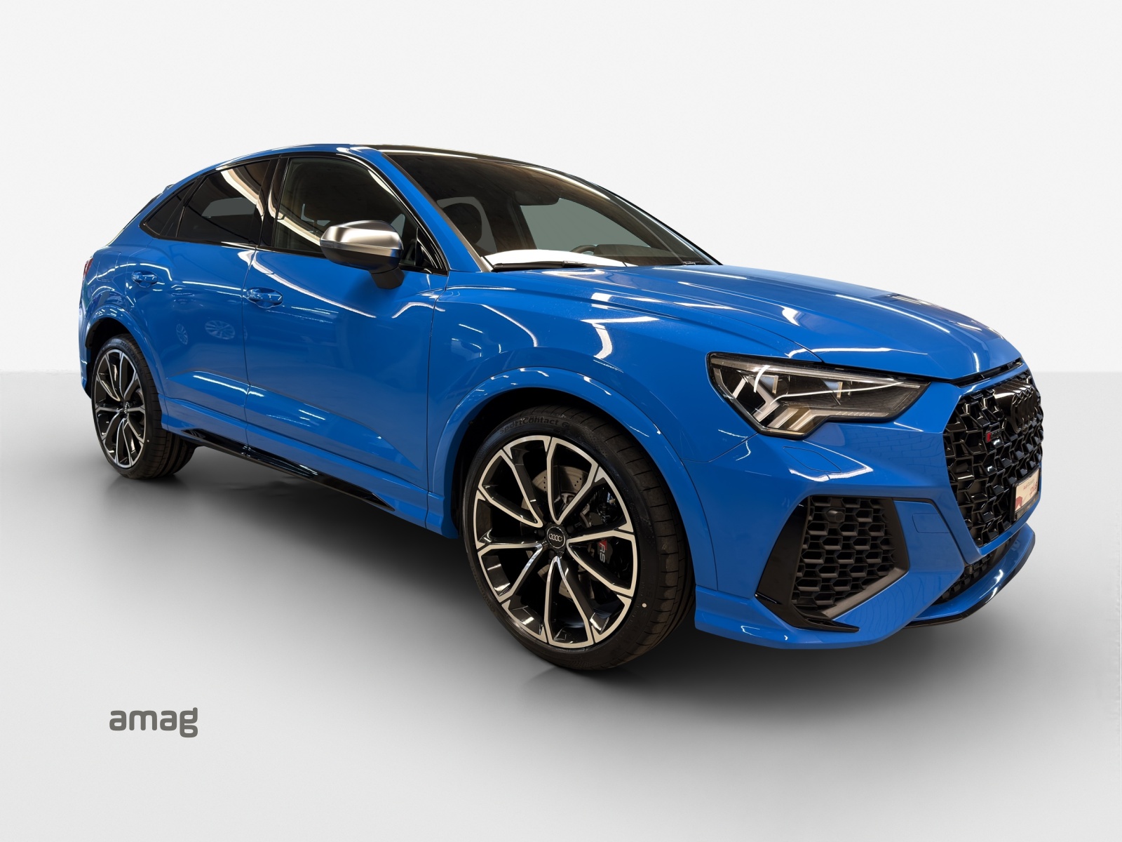 AUDI RS Q3 Sportback quattro S tronic-image-5