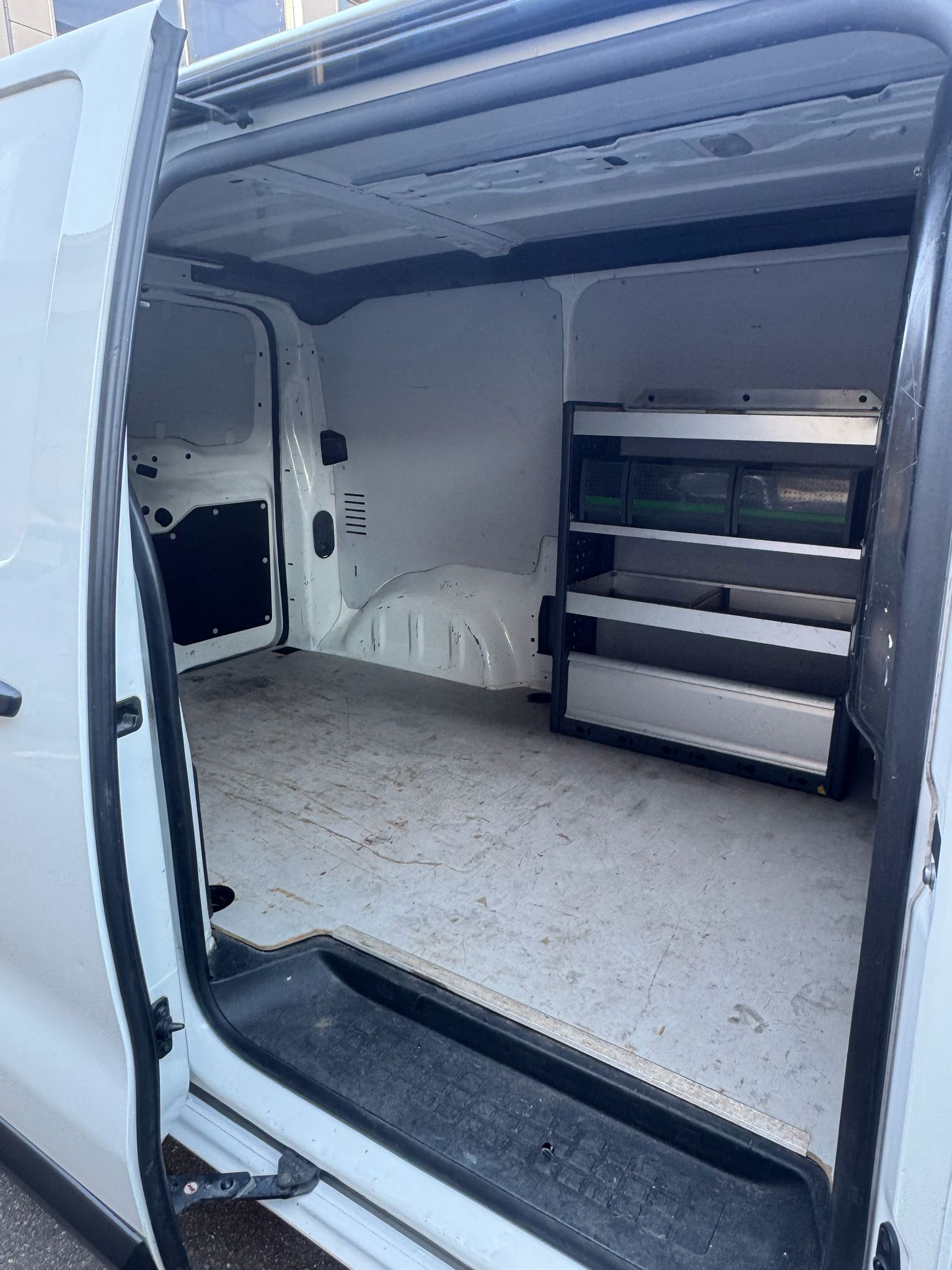 CITROEN Jumpy 2.0 BlueHDi 120 M Attraction-image-6