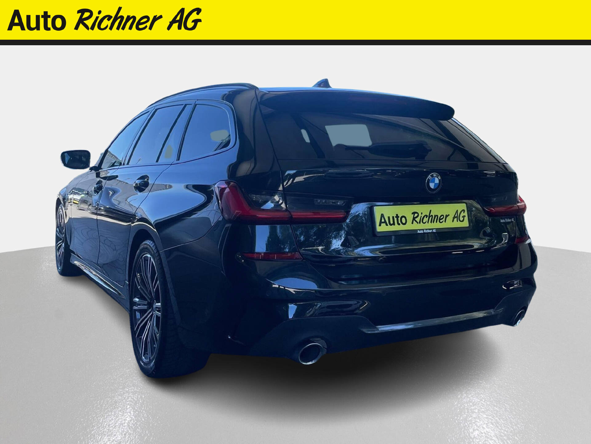 BMW 320d xDrive SAG Touring-image-4