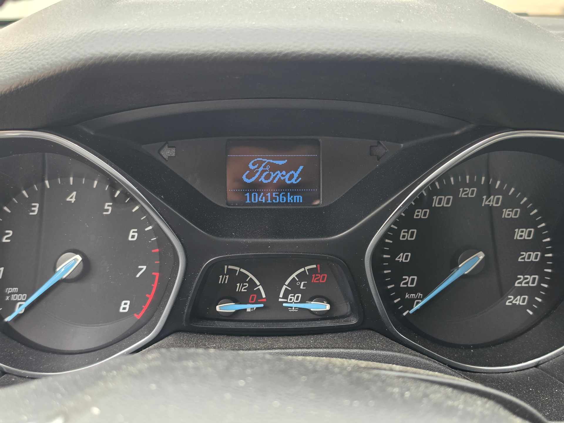 FORD Focus 1.0 SCTi Titanium-image-13