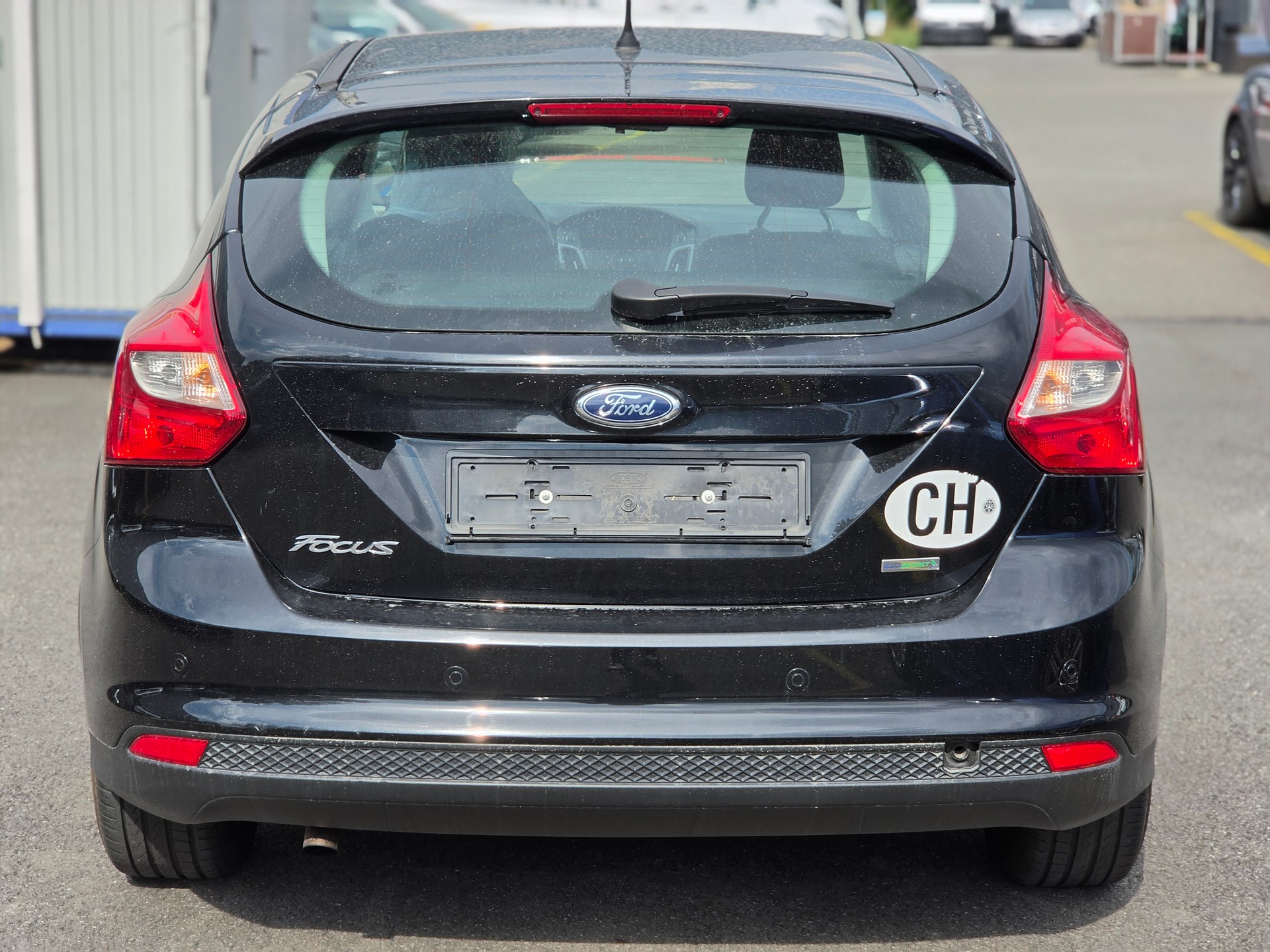 FORD Focus 1.0 SCTi Titanium-image-3