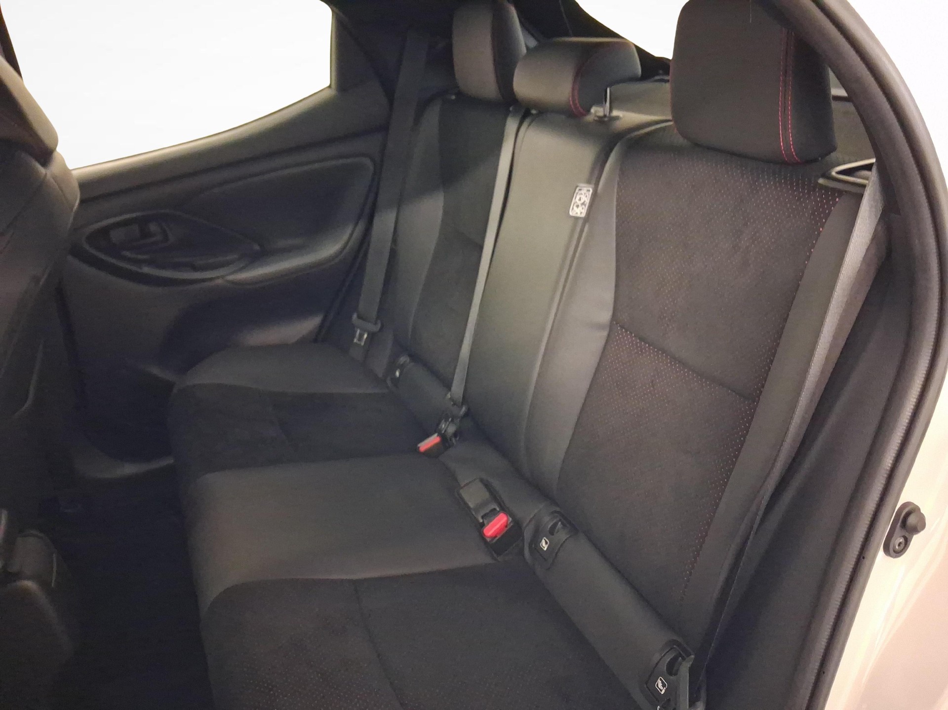 TOYOTA Yaris 1.5 VVT-i HSD GR Sport-image-10