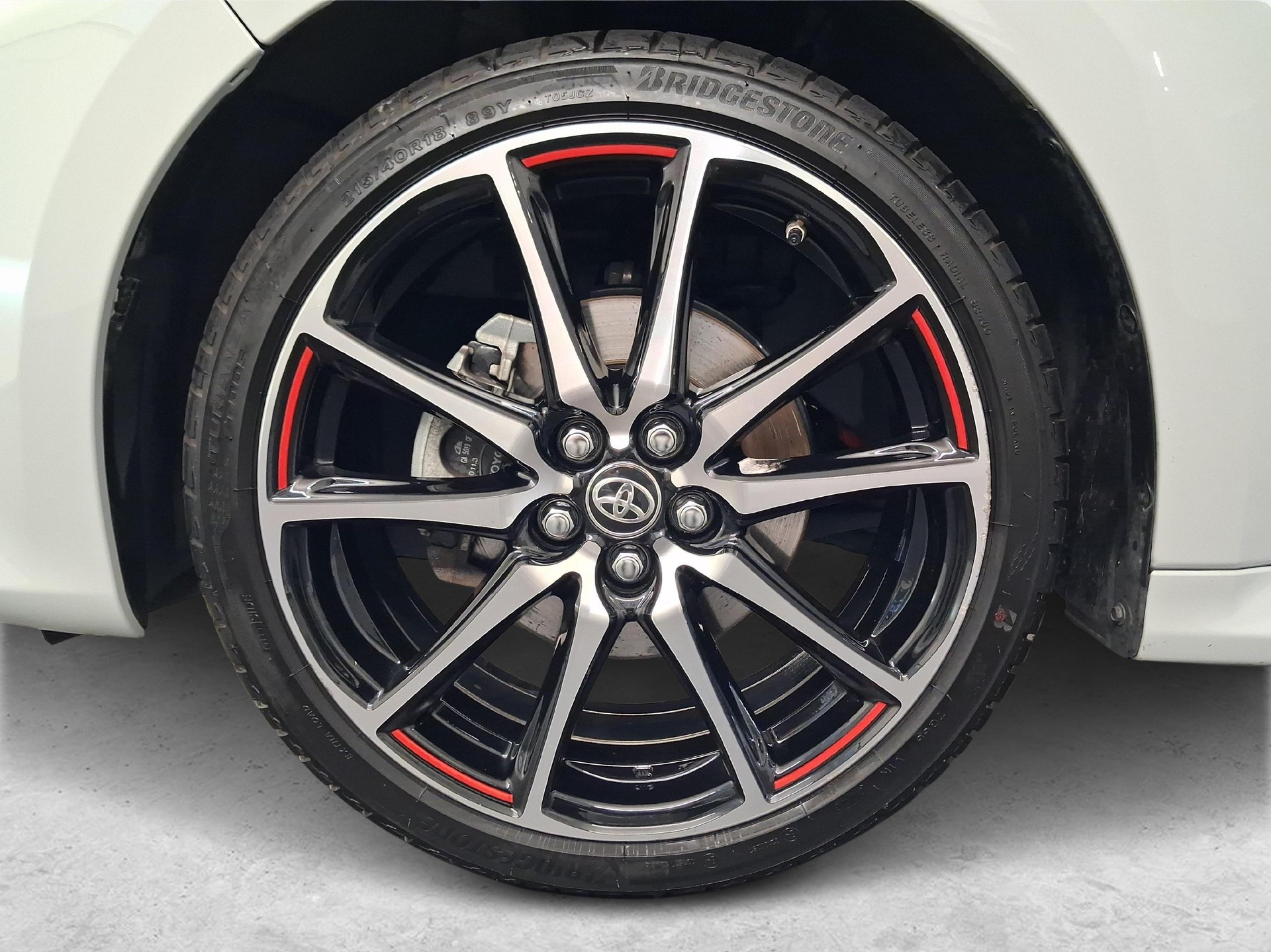 TOYOTA Yaris 1.5 VVT-i HSD GR Sport-image-14