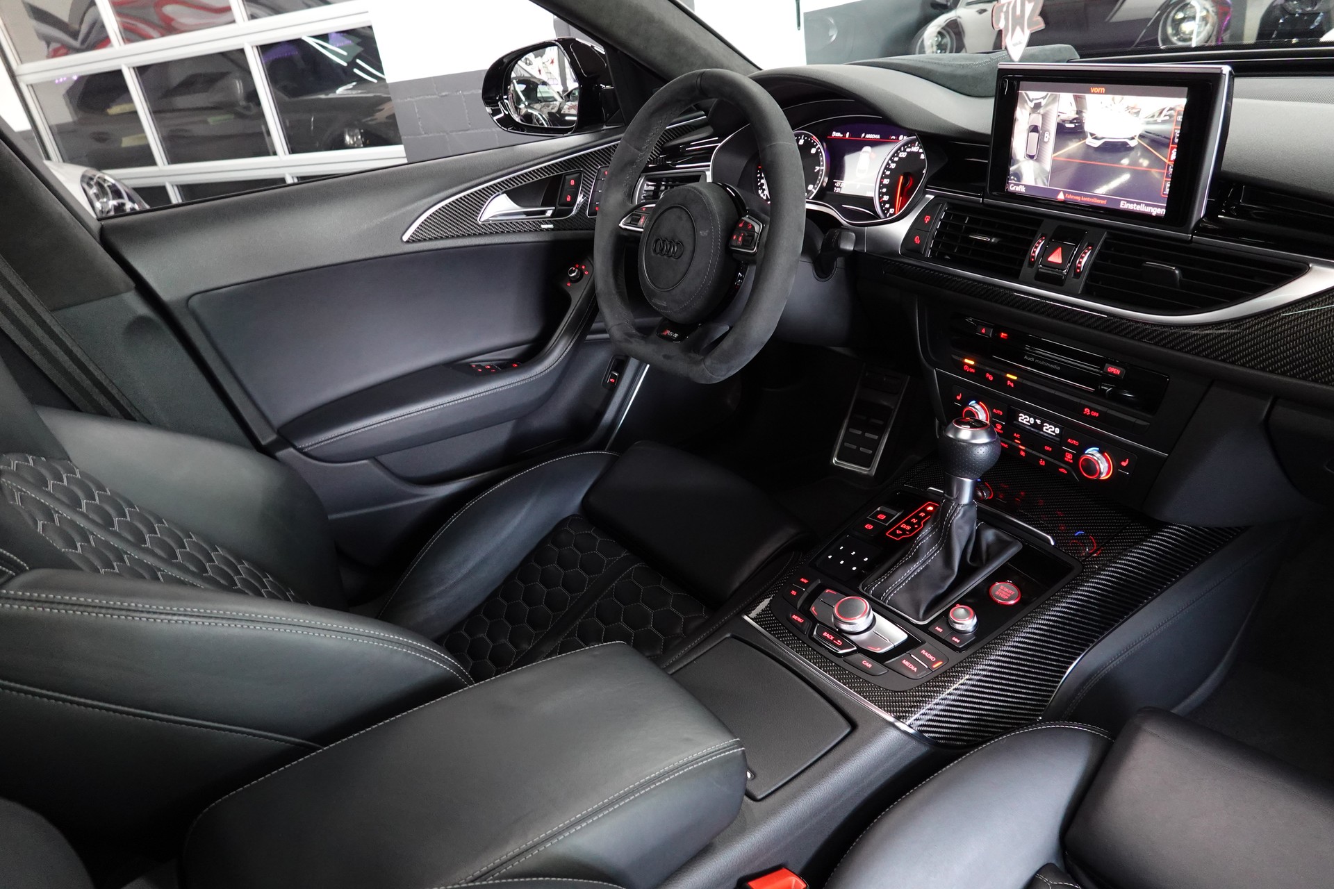 AUDI RS6 AVANT 4.0 TFSI V8 QUATTRO TIPTRONIC FULL ON TOP WOHLFÜHL OASE-image-43