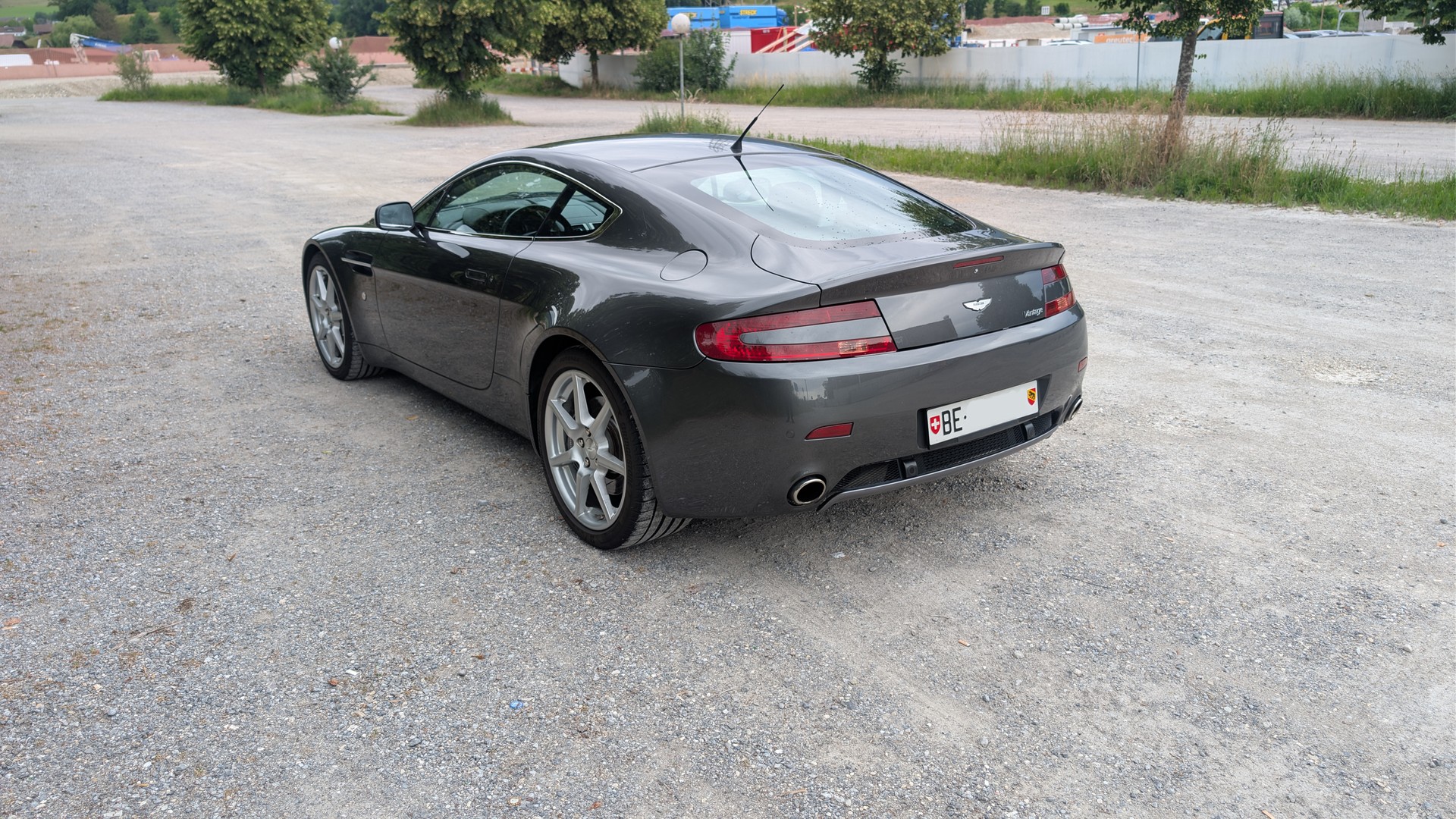 ASTON MARTIN 4.3-image-4