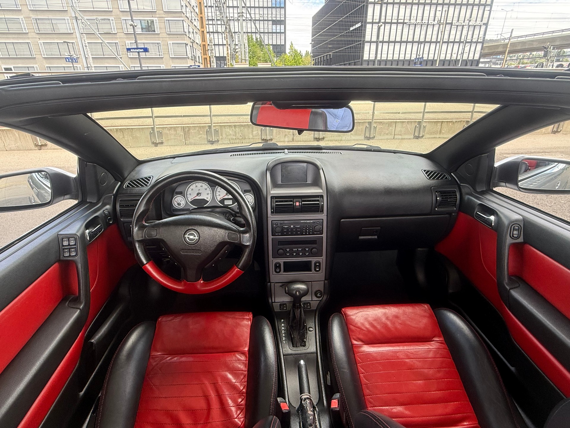 OPEL Astra Cabriolet 2.2i 16V Linea Rossa-image-10