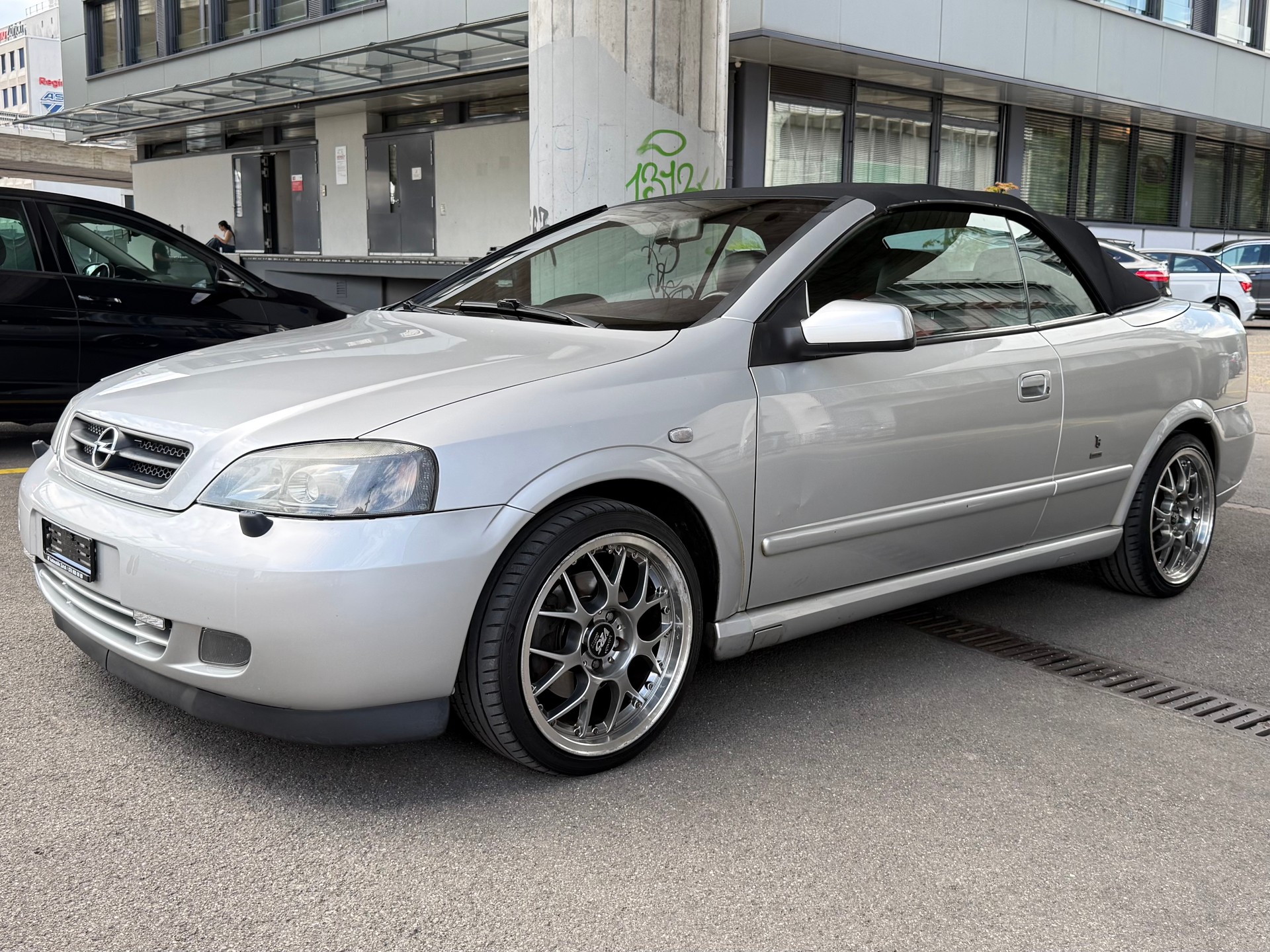 OPEL Astra Cabriolet 2.2i 16V Linea Rossa-image-2