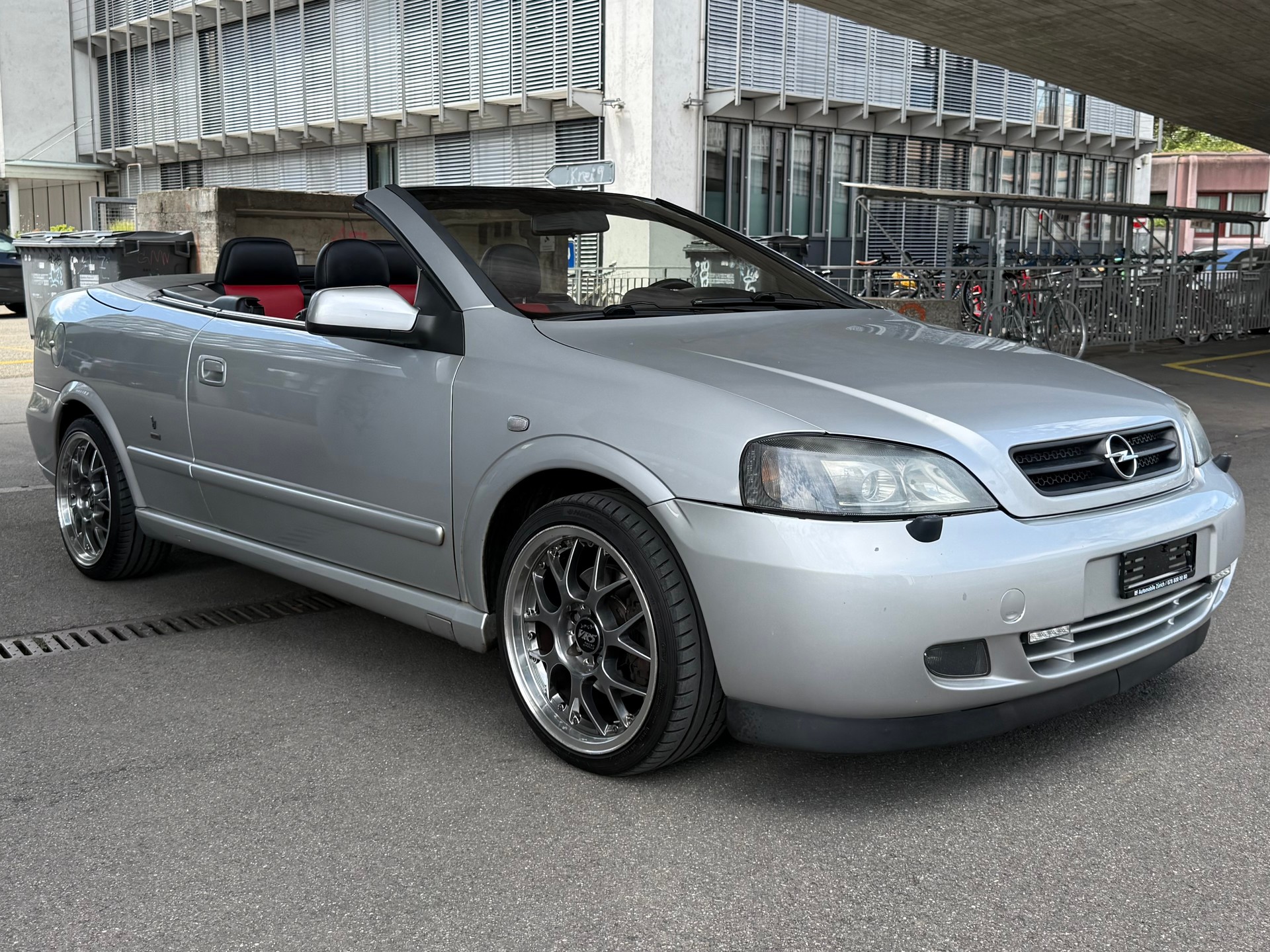 OPEL Astra Cabriolet 2.2i 16V Linea Rossa-image-0