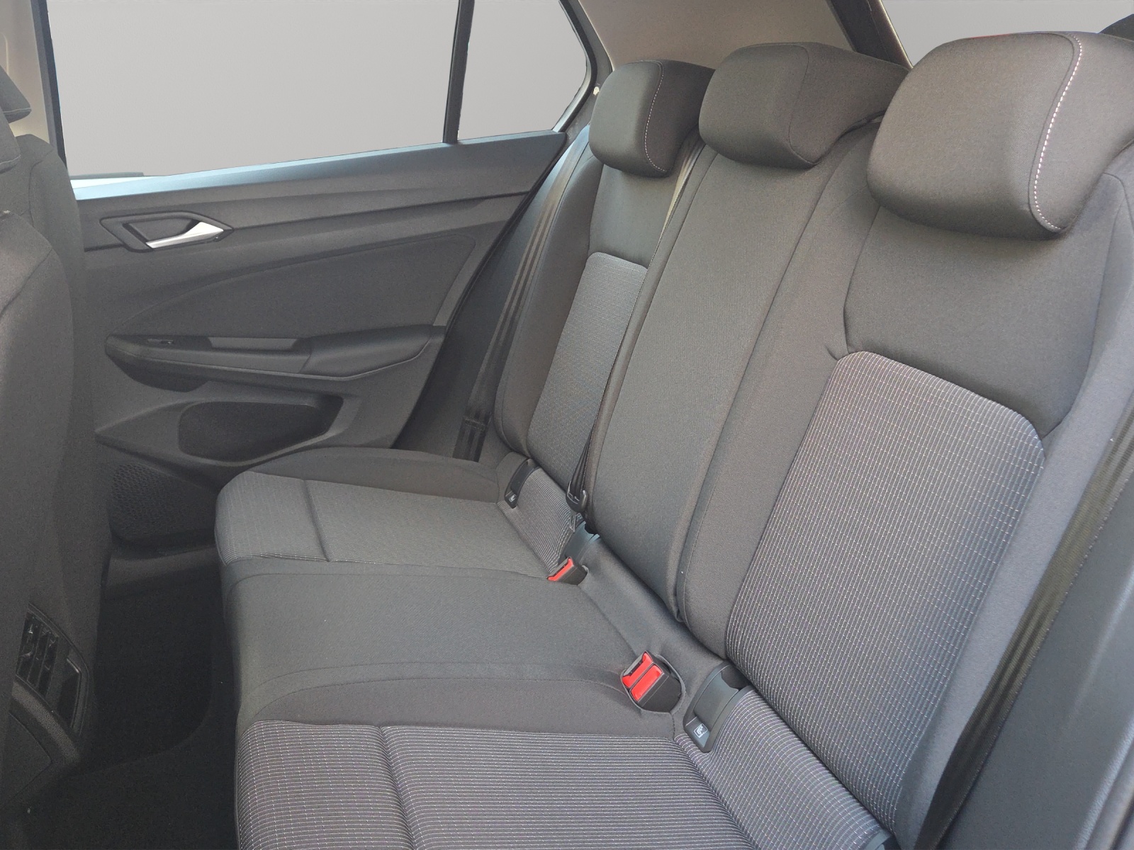 VW Golf 1.5 e TSI mHEV Value DSG-image-9