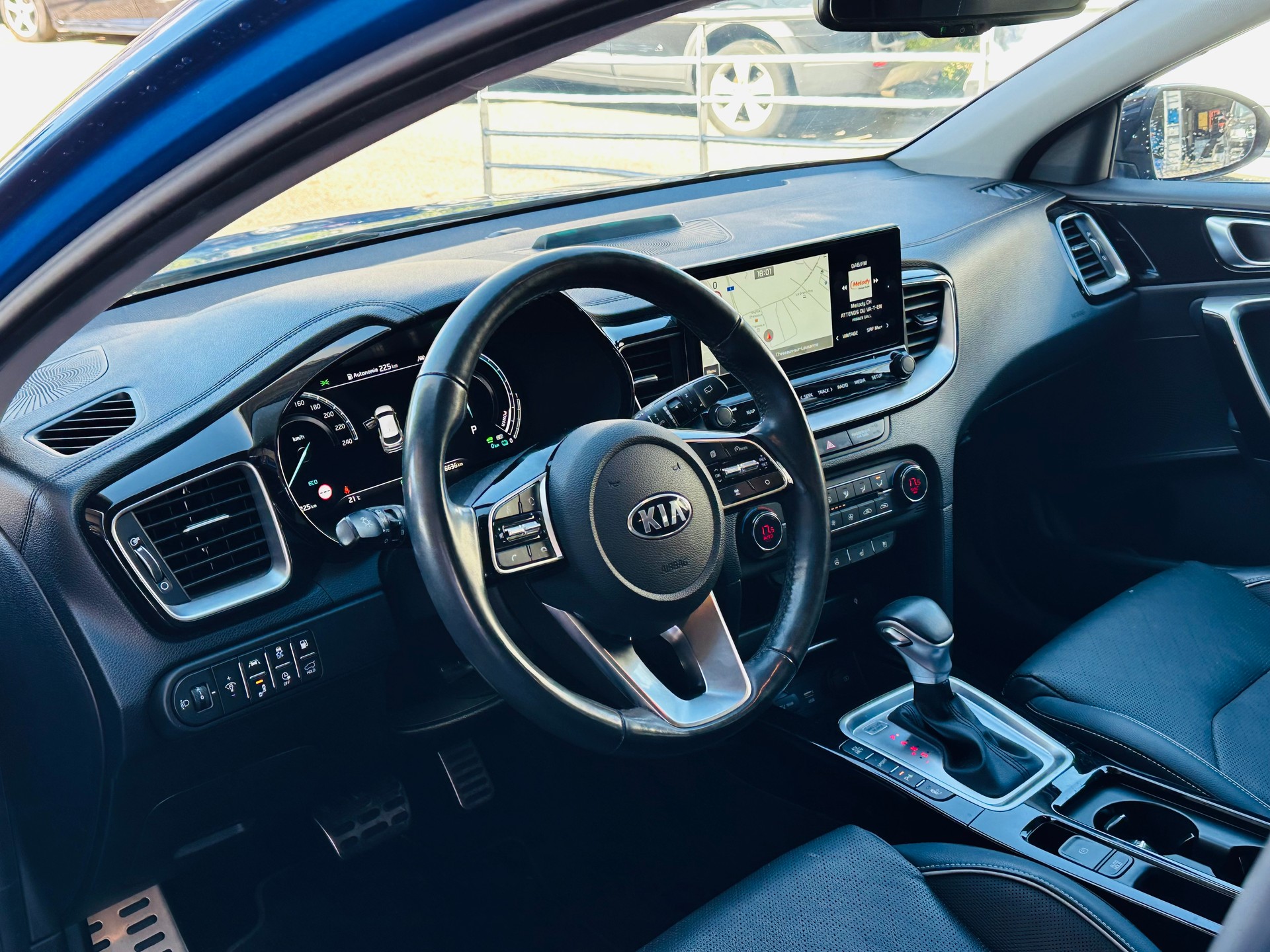 KIA Xceed 1.6 GDi Plug-in Hybrid Style DCT-image-14