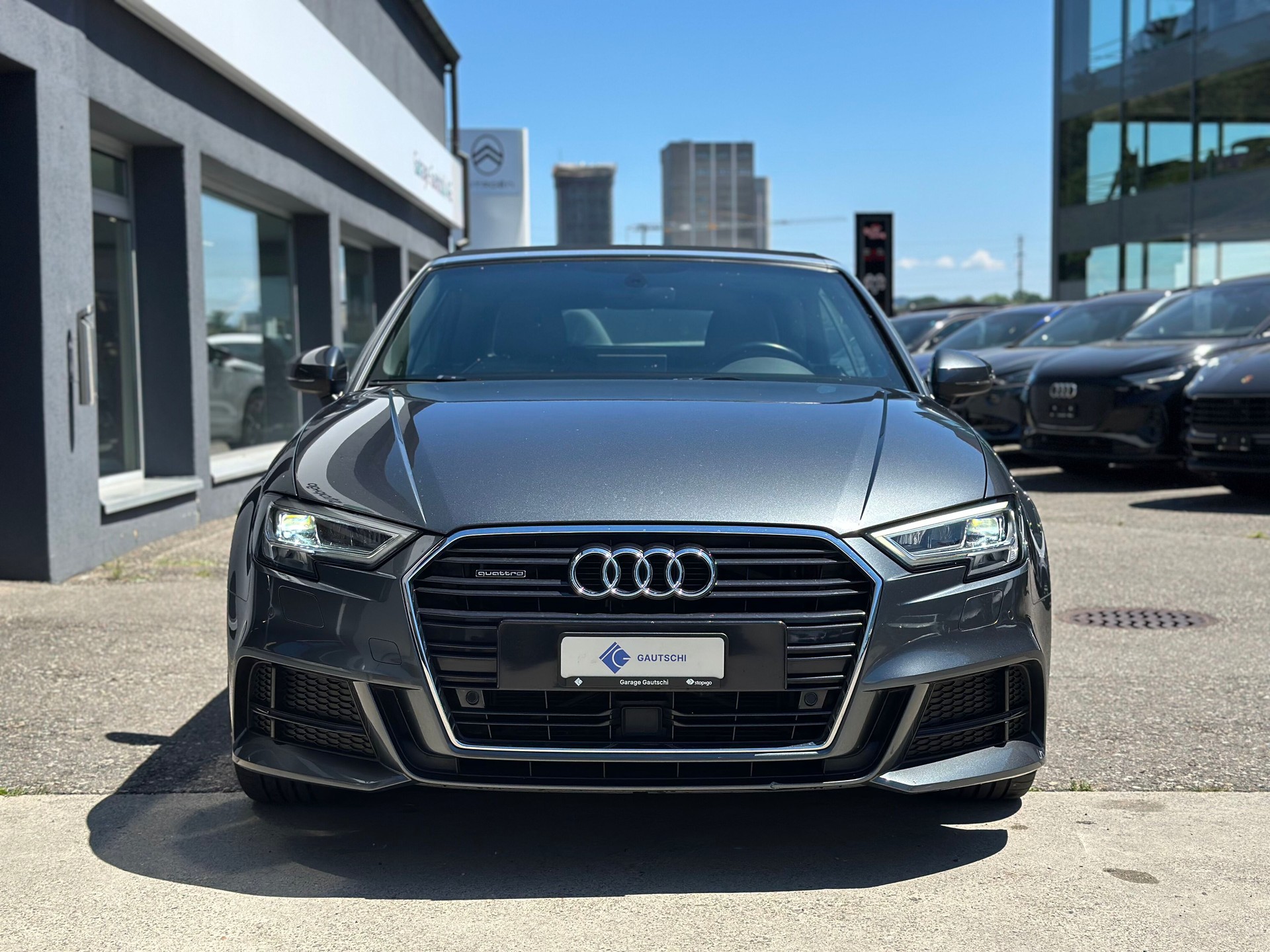 AUDI A3 Cabriolet 2.0 TFSI quattro S-tronic-image-1