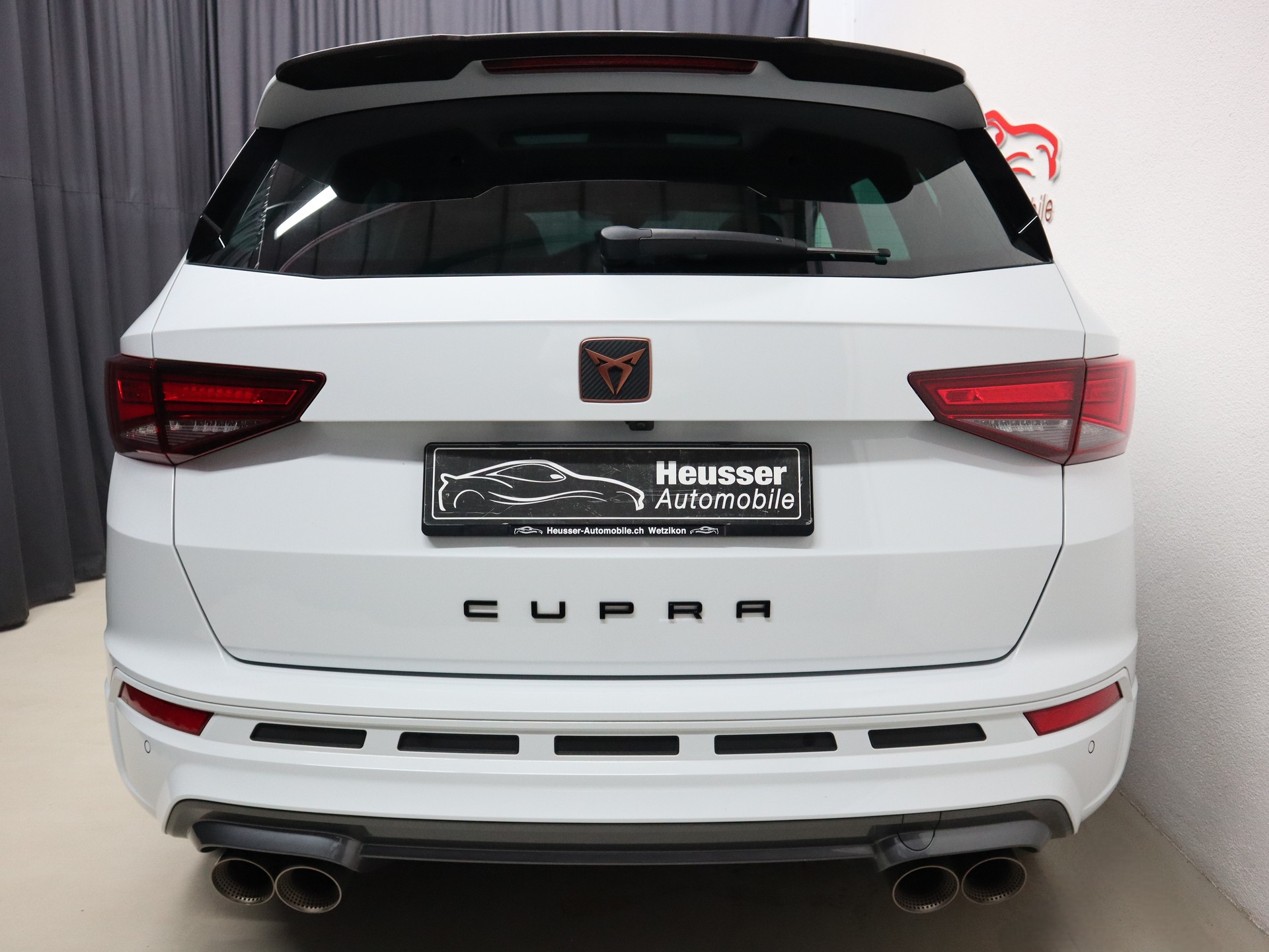 CUPRA Ateca 2.0TSI VZ 4Drive DSG - Limited Edition - Panorama - Navi - AKRAPOVIC - Beats - BREMBO - 360° Kamera - AHK - 300 PS-image-5