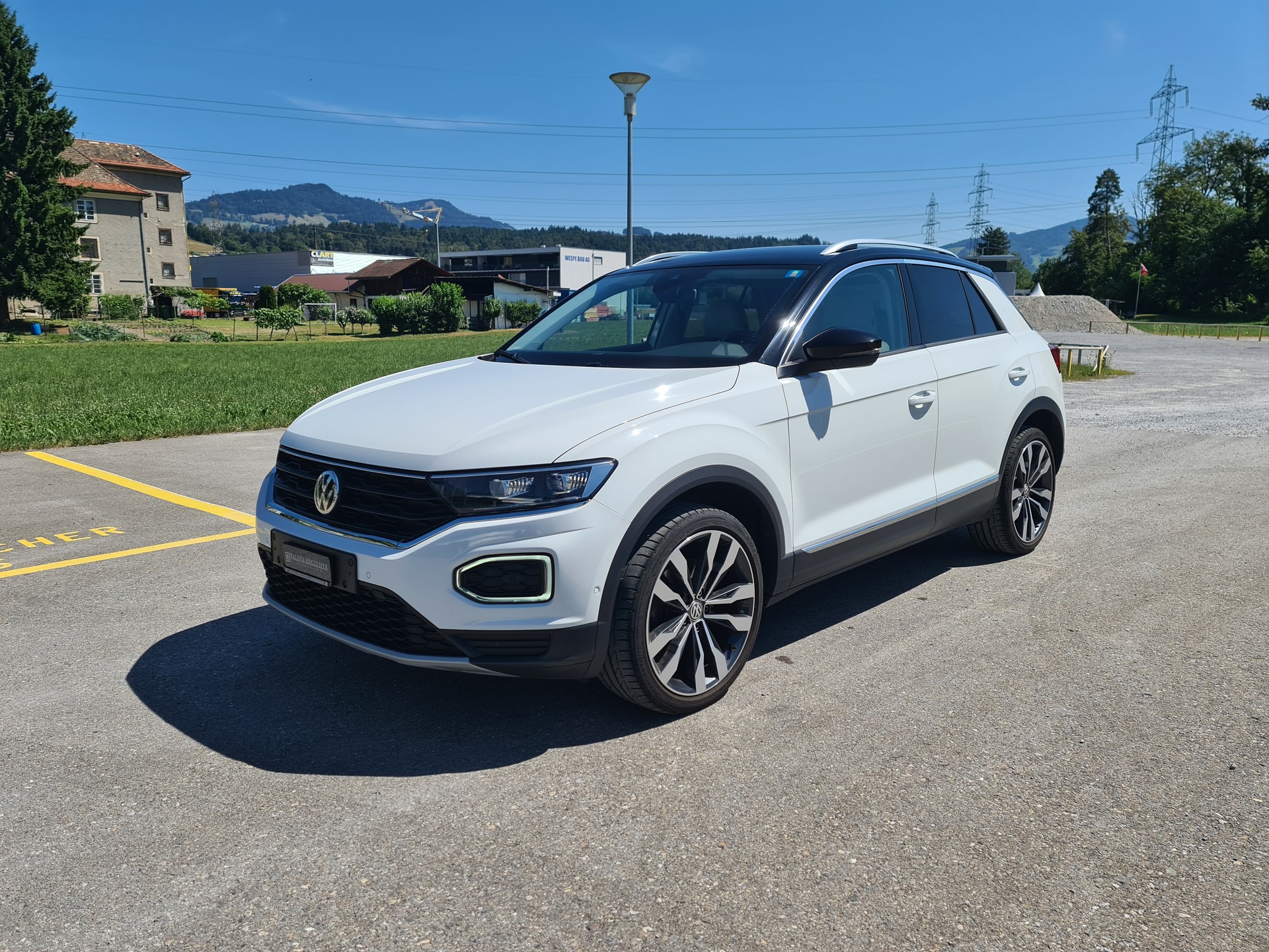 VW T-Roc 2.0 TSI Sport DSG 4Motion-image-0