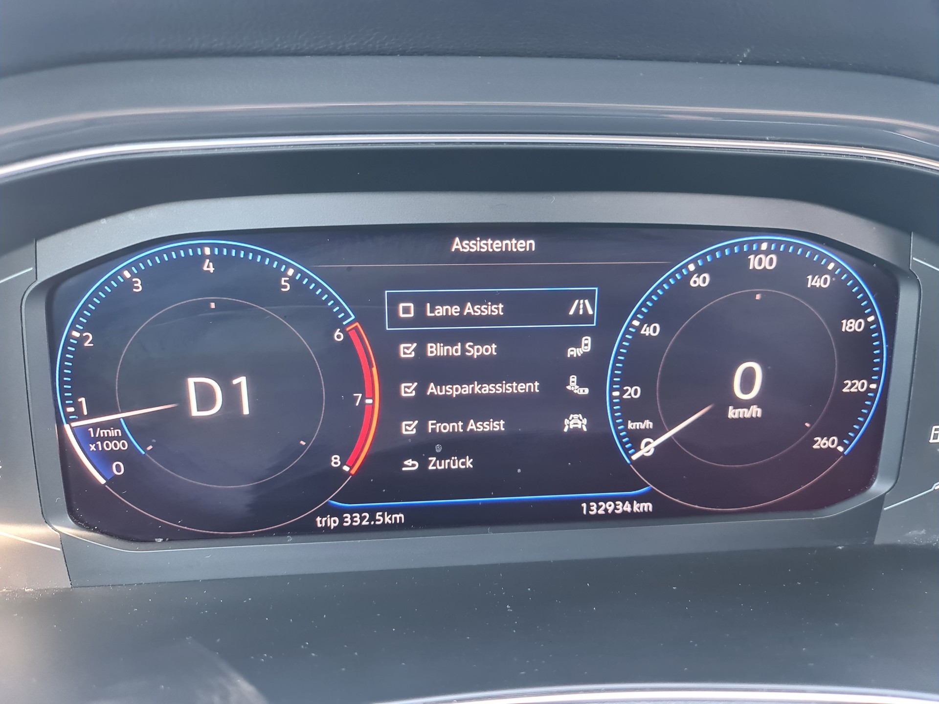 VW T-Roc 2.0 TSI Sport DSG 4Motion-image-11