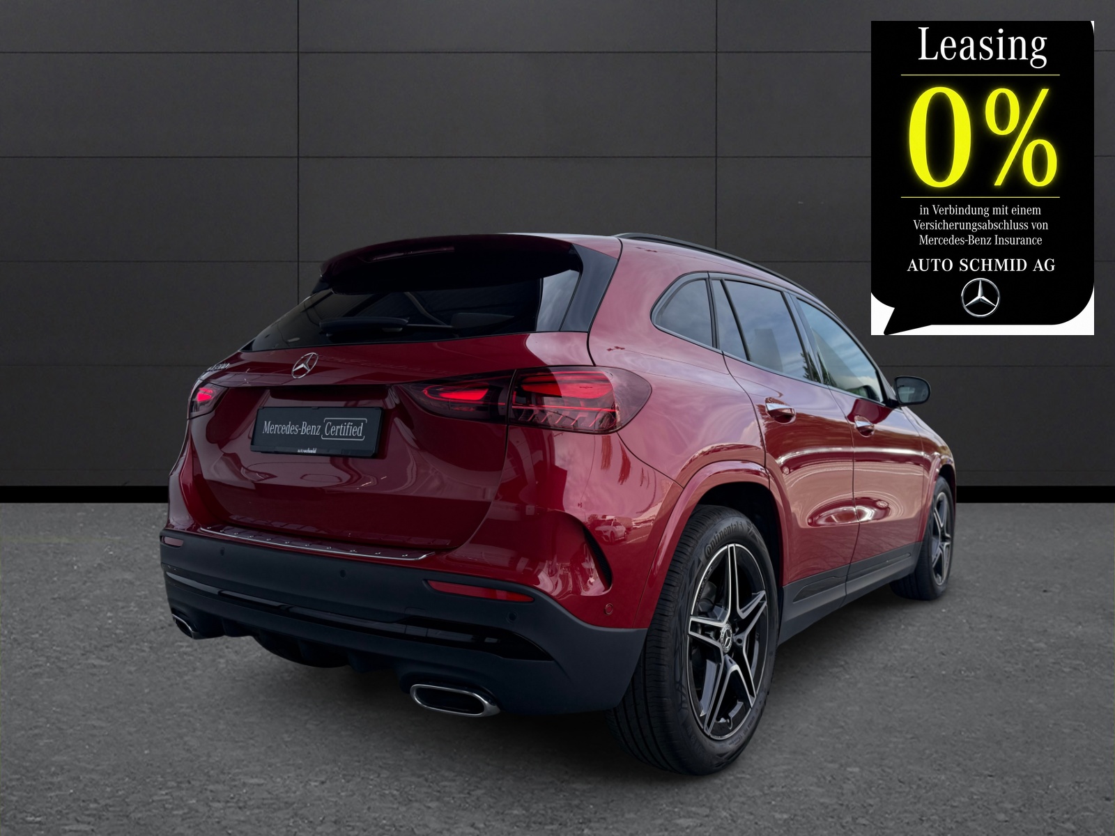 MERCEDES-BENZ GLA 200 AMG Line Night Star 7G-DCT-showroom-element-1