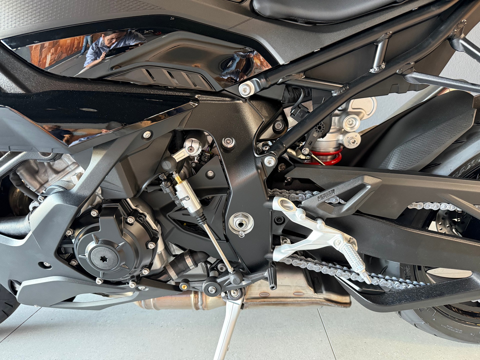BMW S 1000 RR-image-9