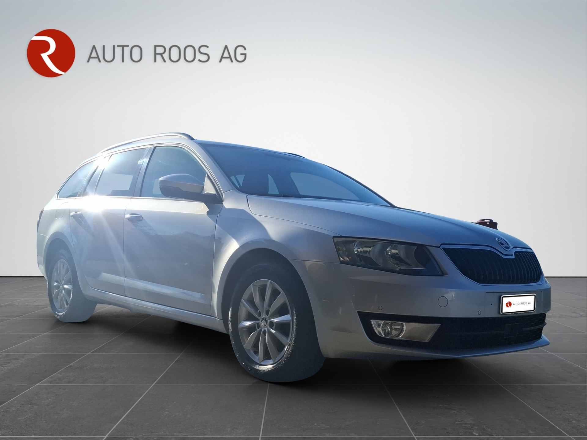 SKODA Octavia Combi 1.6 TDI Ambition DSG-image-7