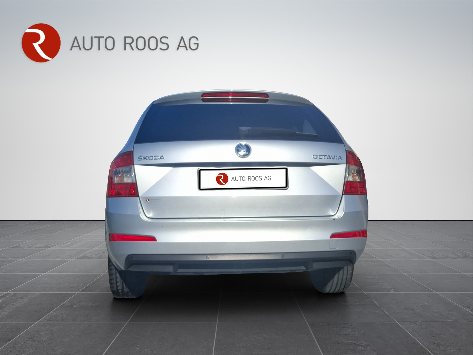SKODA Octavia Combi 1.6 TDI Ambition DSG-image-4