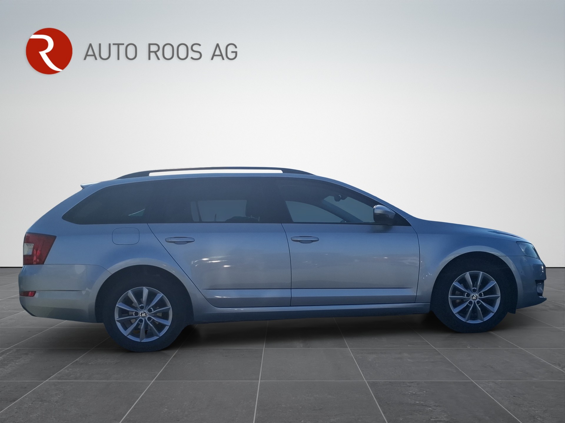 SKODA Octavia Combi 1.6 TDI Ambition DSG-image-6