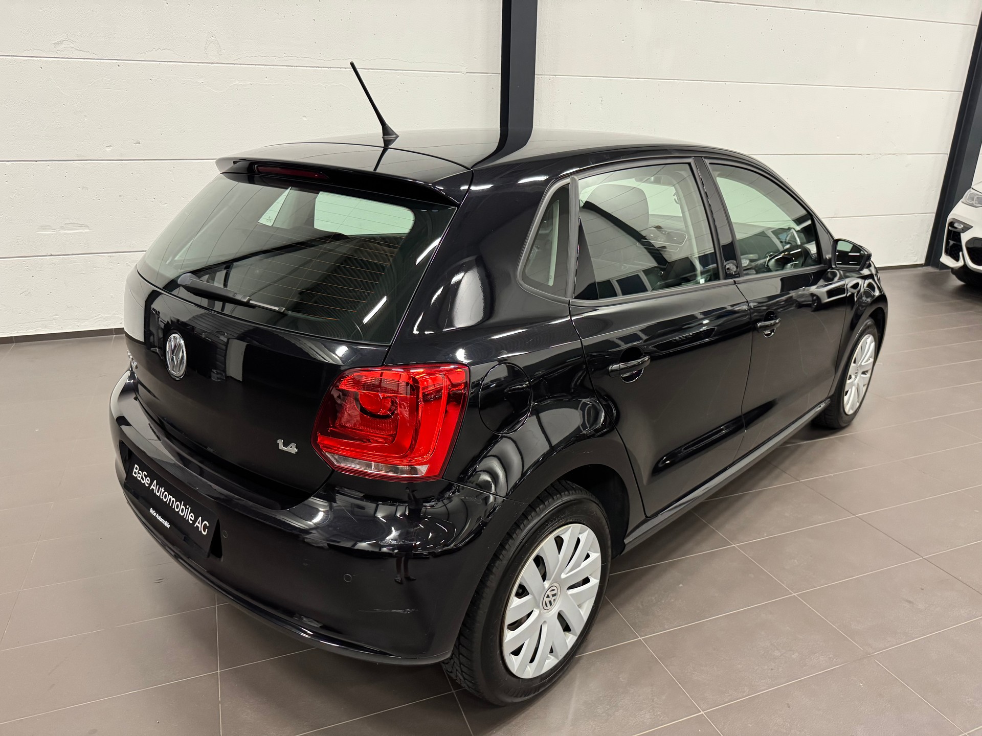 VW Polo 1.4 16V Comfortline-image-11