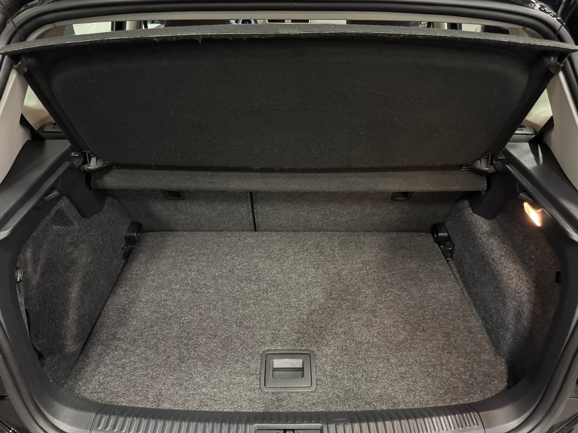 VW Polo 1.4 16V Comfortline-image-23