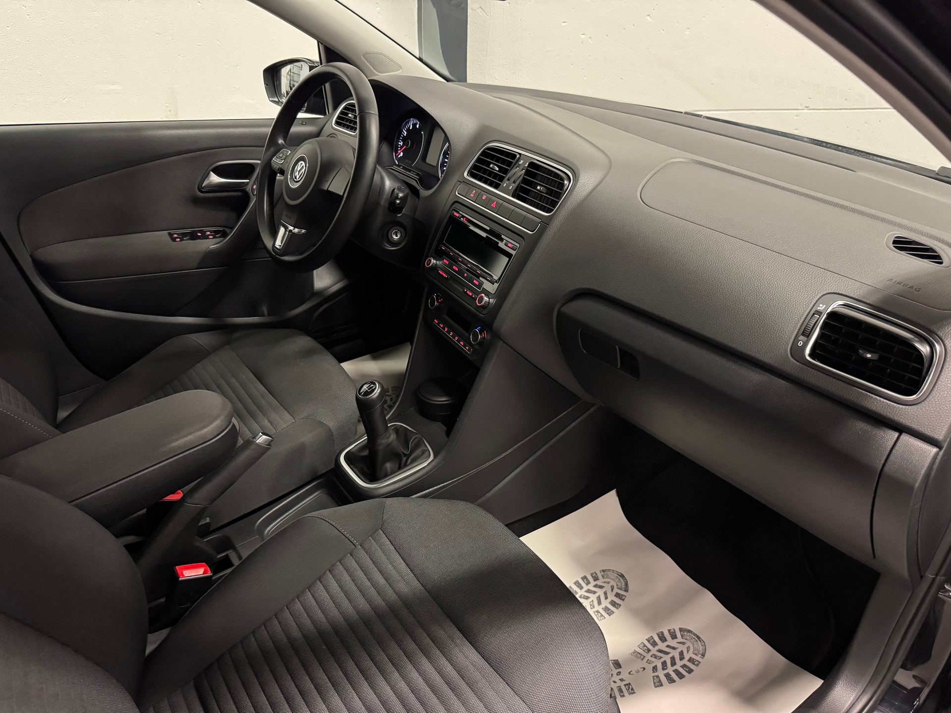 VW Polo 1.4 16V Comfortline-image-19