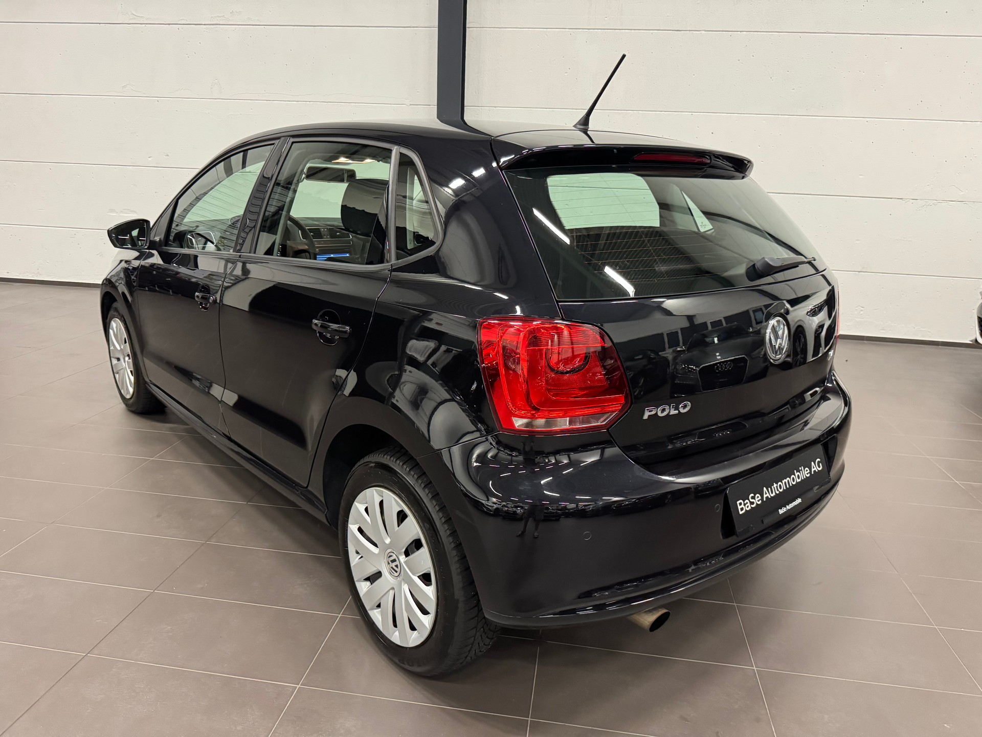 VW Polo 1.4 16V Comfortline-image-12