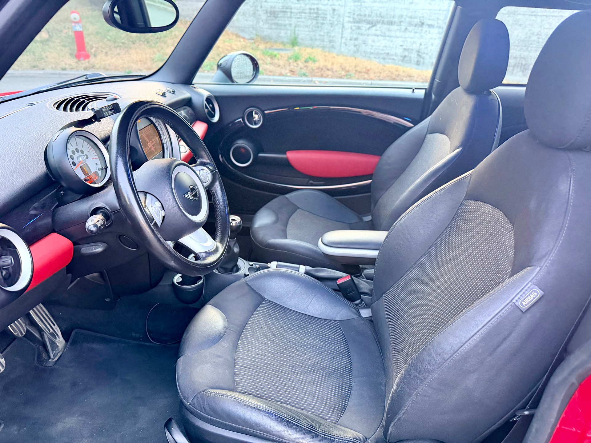 MINI Cooper S-image-6