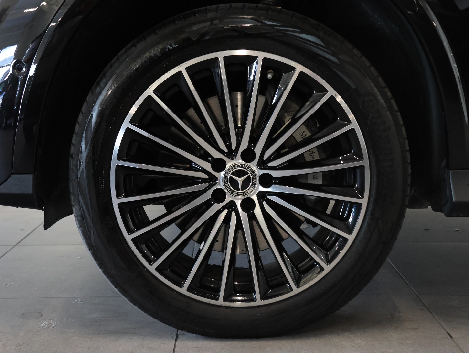 MERCEDES-BENZ GLC 400 e 4Matic 9G-Tronic *Panoramadach* *Burmester* *360 Kamera*-image-8