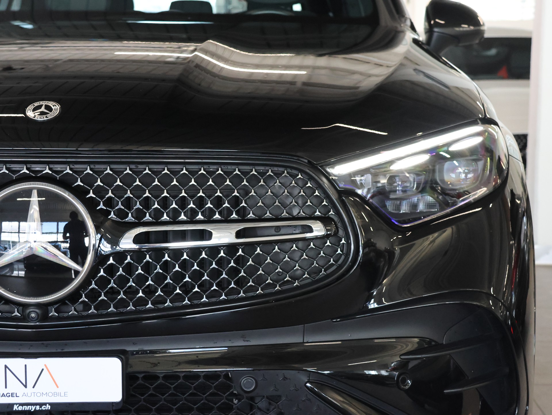 MERCEDES-BENZ GLC 400 e 4Matic 9G-Tronic *Panoramadach* *Burmester* *360 Kamera*-image-7