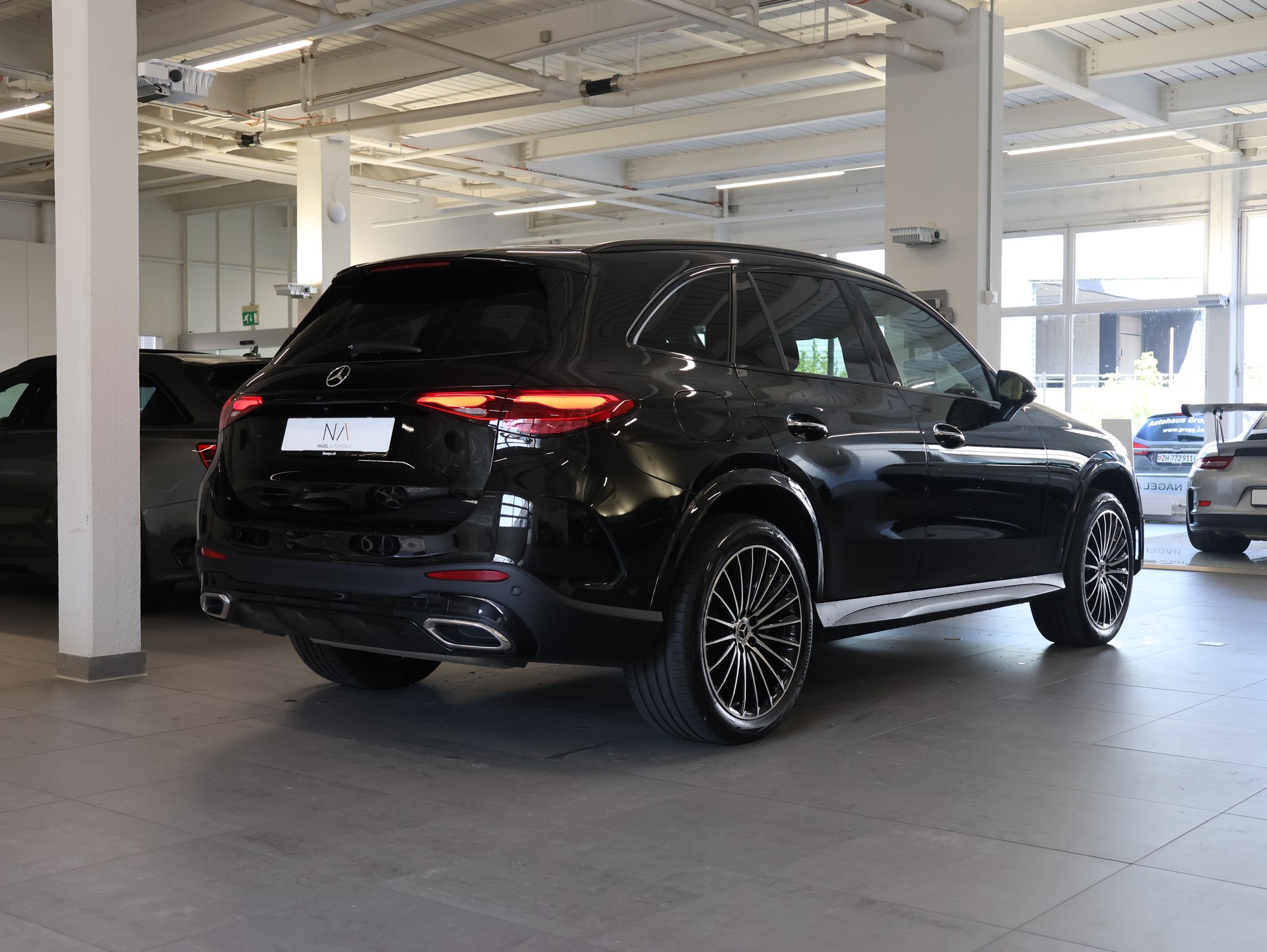 MERCEDES-BENZ GLC 400 e 4Matic 9G-Tronic *Panoramadach* *Burmester* *360 Kamera*-image-5