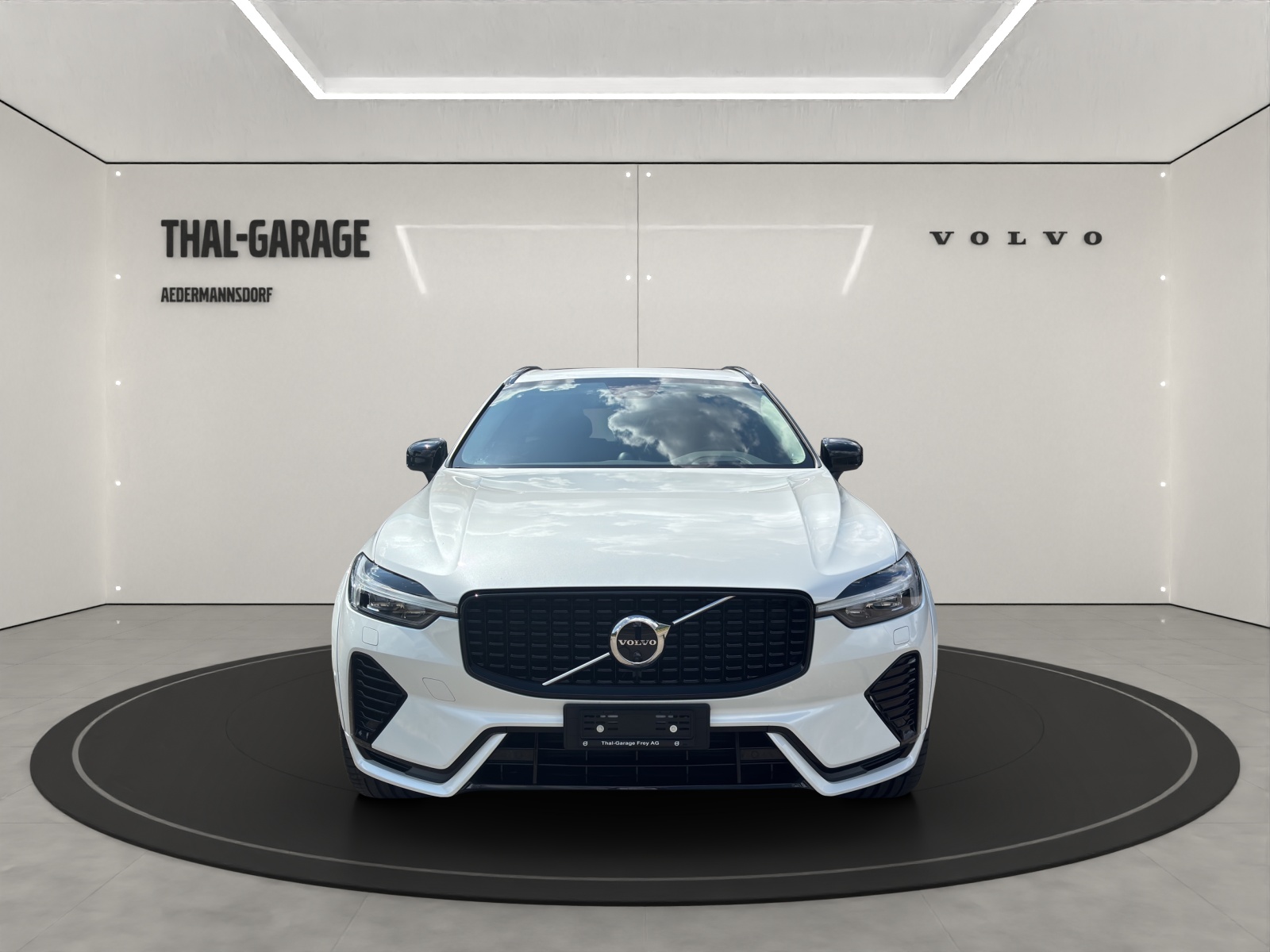 VOLVO XC60 2.0 T6 TE Ultimate Dark eAWD-image-1
