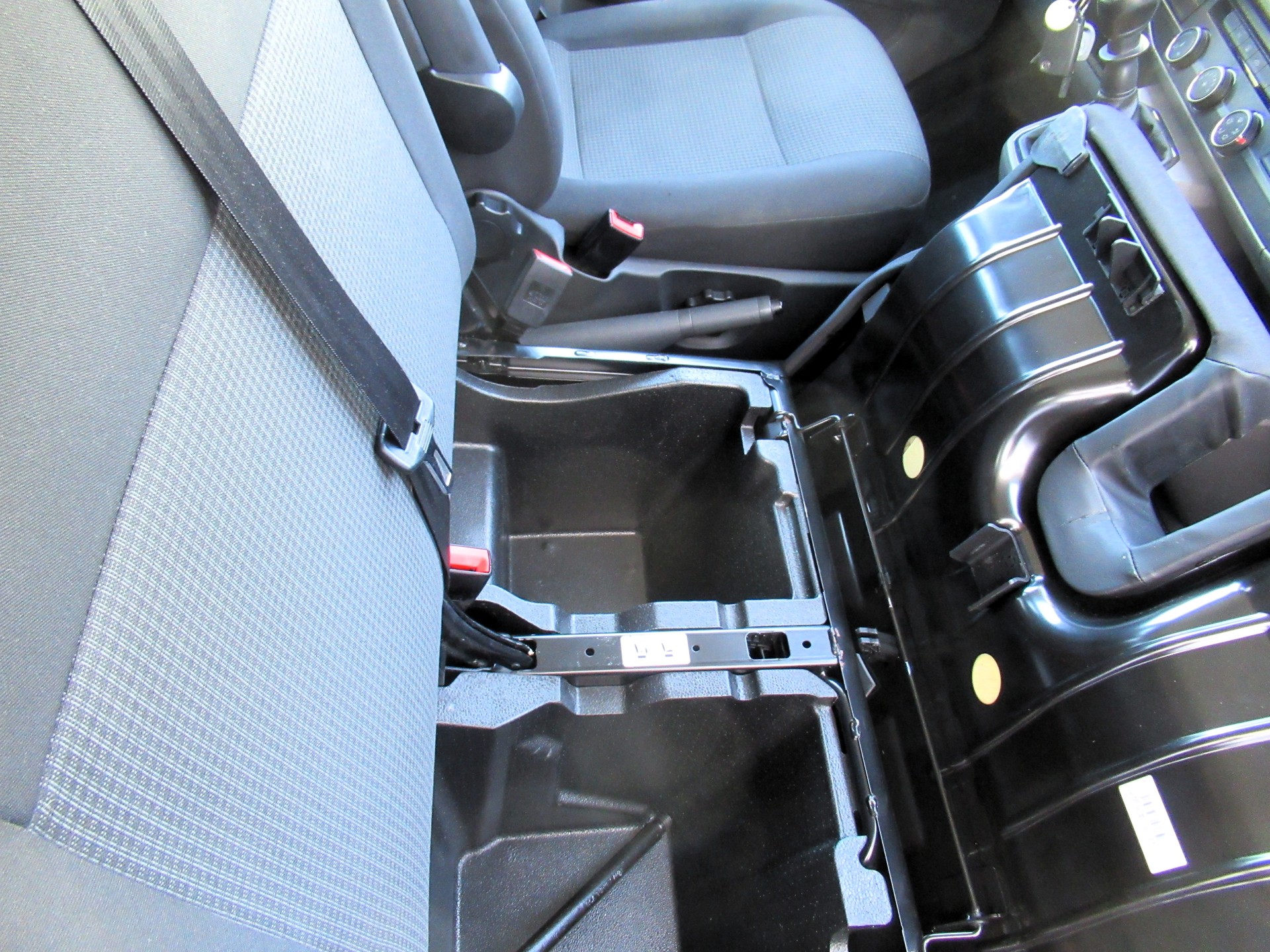 VW T6.1 2.0 TDI-image-11