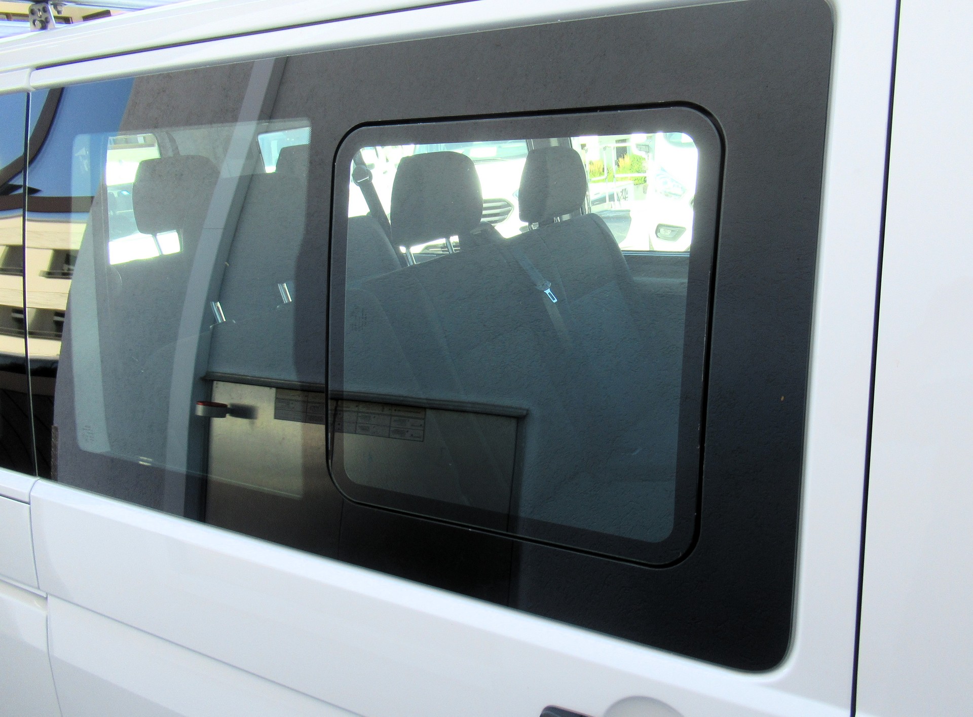 VW T6.1 2.0 TDI-image-12
