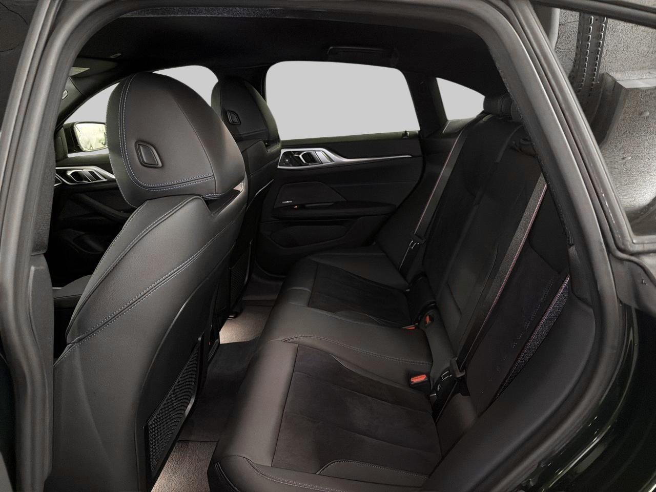 BMW i4 eDrive40 M Sport-image-14