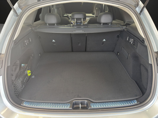 MERCEDES-BENZ GLC 200 4Matic 9G-Tronic-image-12