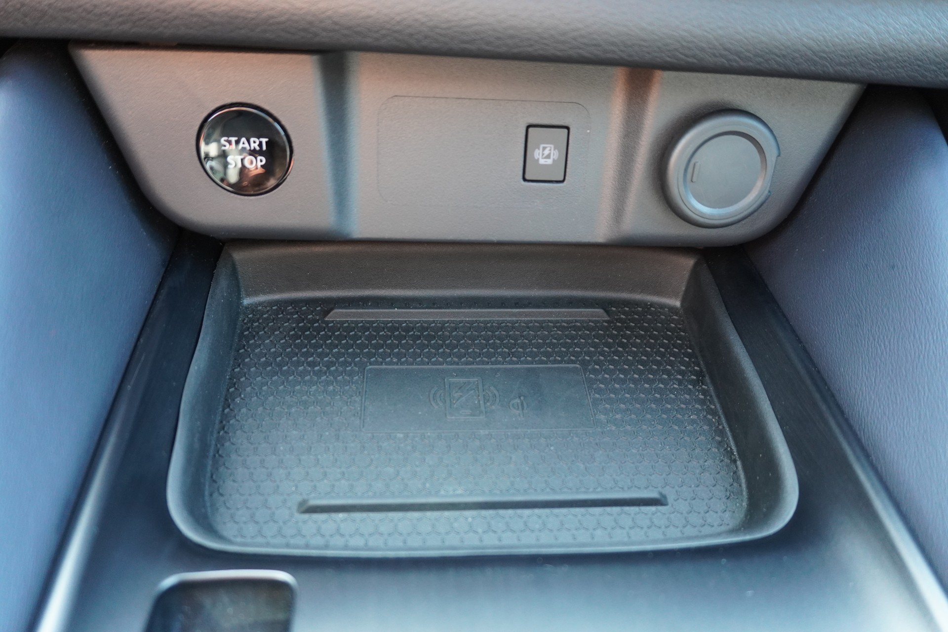 NISSAN Qashqai 1.5 VC-T e-Power Tekna+-image-18