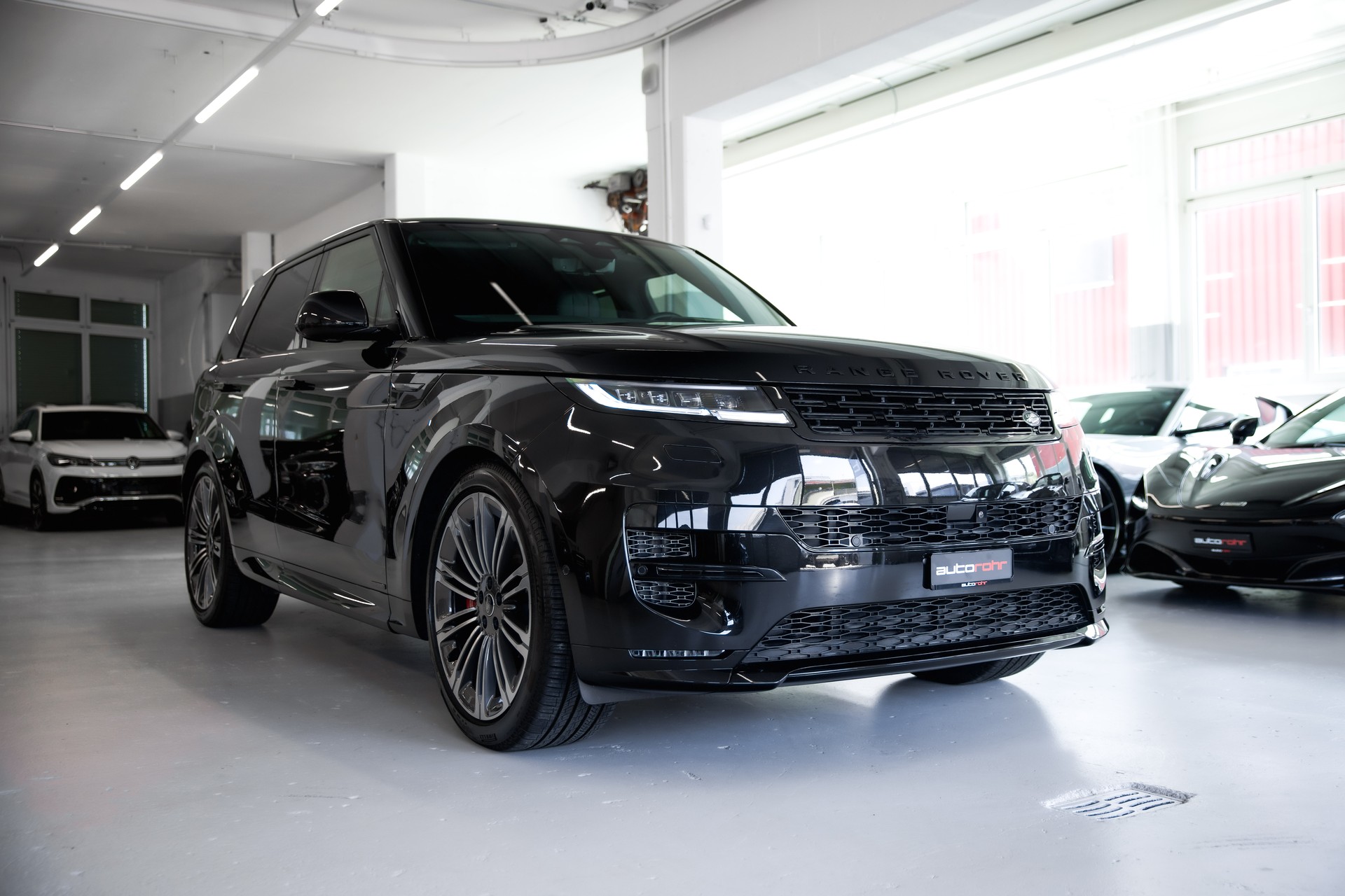 LAND ROVER Range Rover Sport P530 4.4 V8 Autobiography Automatic-image-2