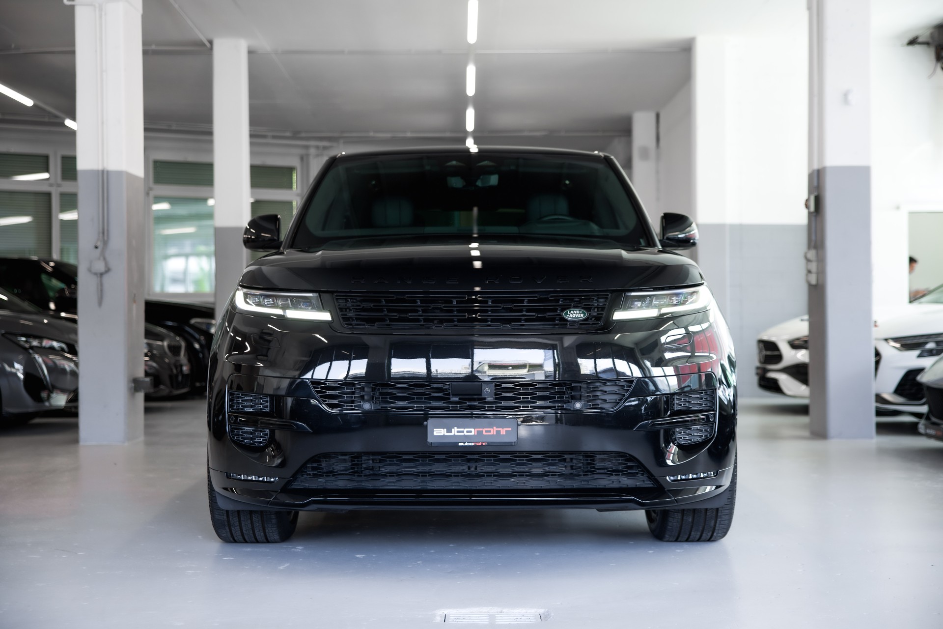 LAND ROVER Range Rover Sport P530 4.4 V8 Autobiography Automatic-image-1