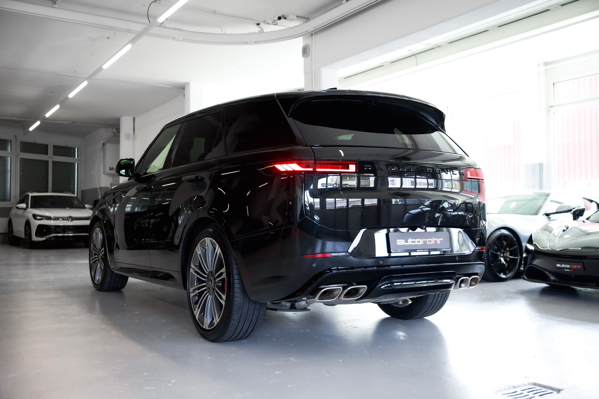 LAND ROVER Range Rover Sport P530 4.4 V8 Autobiography Automatic-image-6