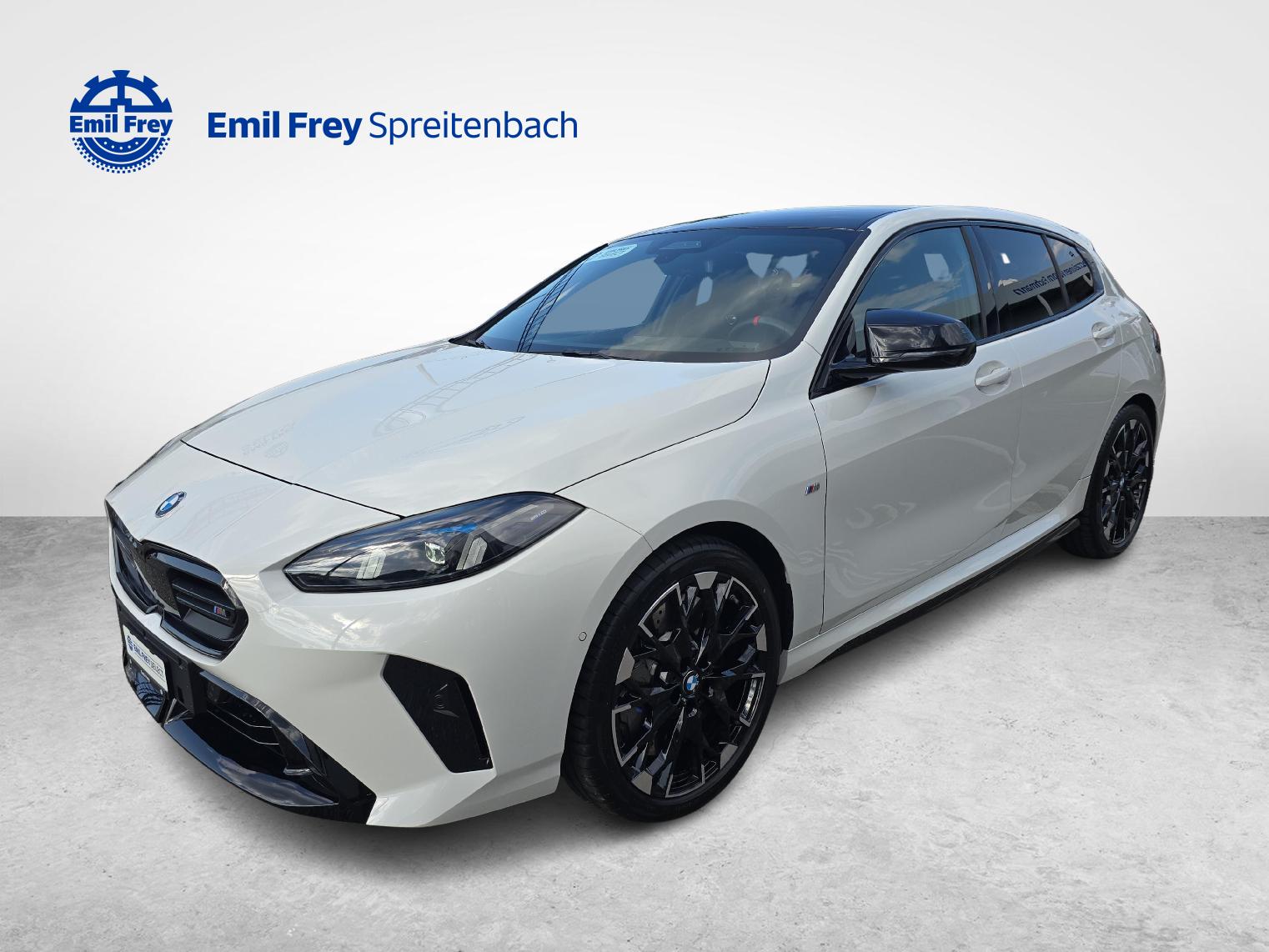 BMW M135i xDrive-image-0