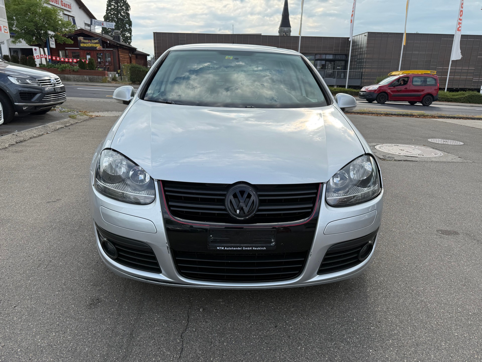 VW Golf 1.4 TSI GT Sport-image-0