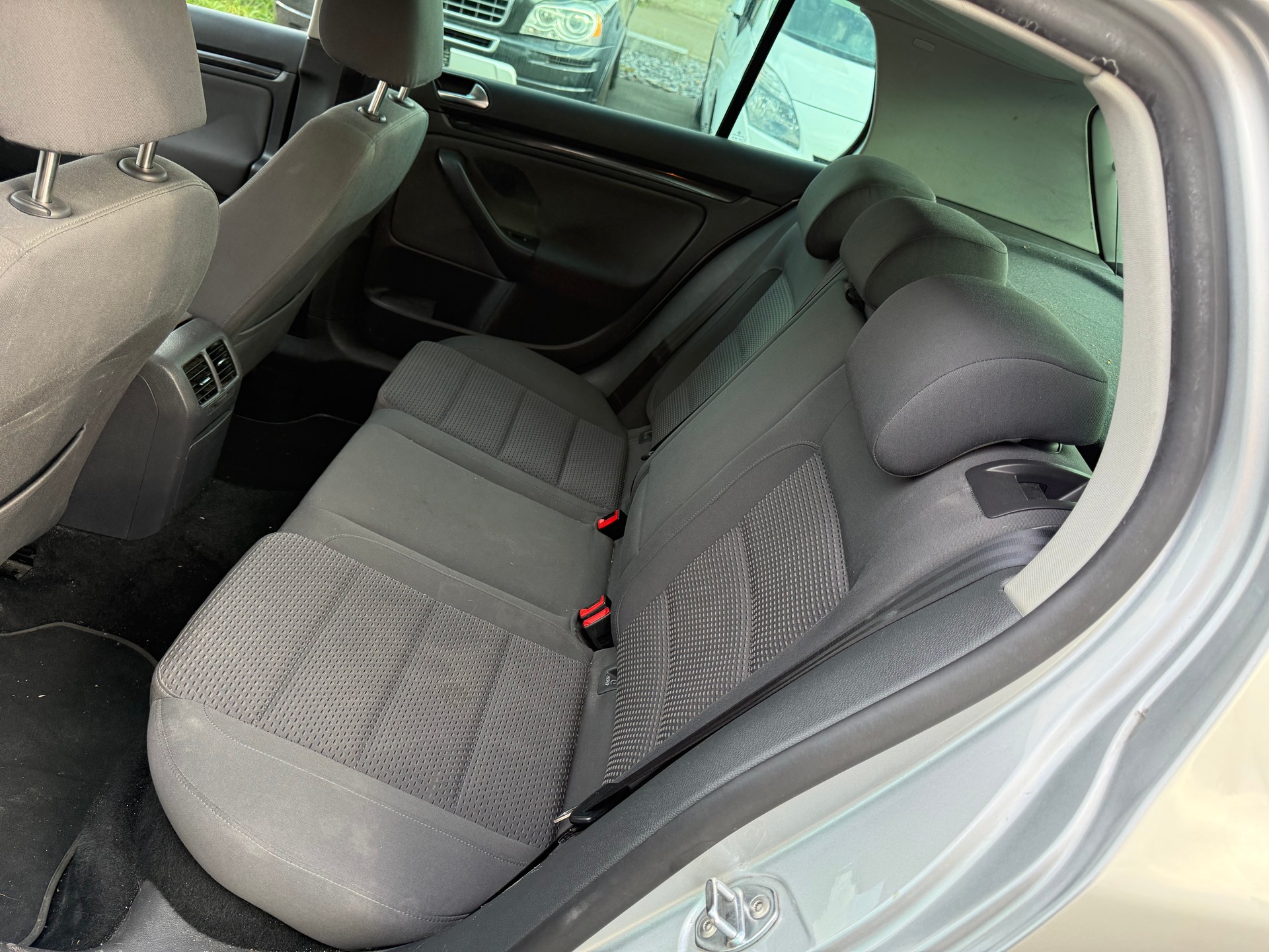VW Golf 1.4 TSI GT Sport-image-9