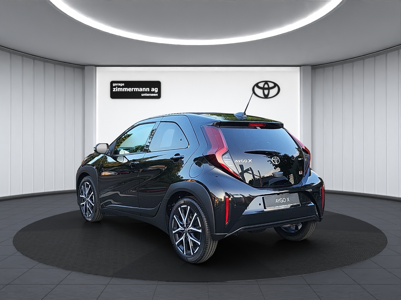 TOYOTA Aygo X 1.5 VVT-i HSD GR Sport-image-8