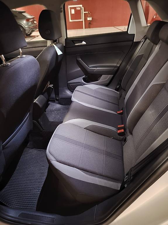 VW POLO-image-3
